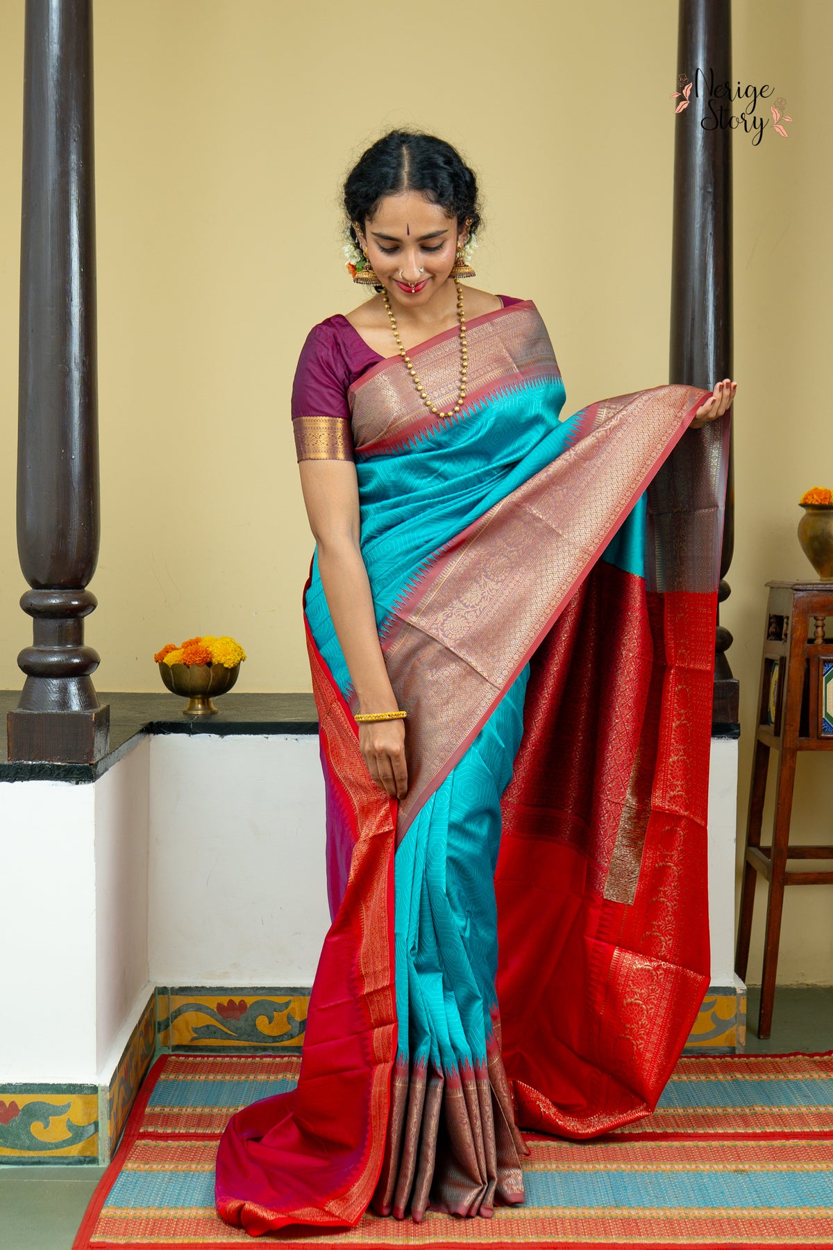 DHARINI (धारिणी)