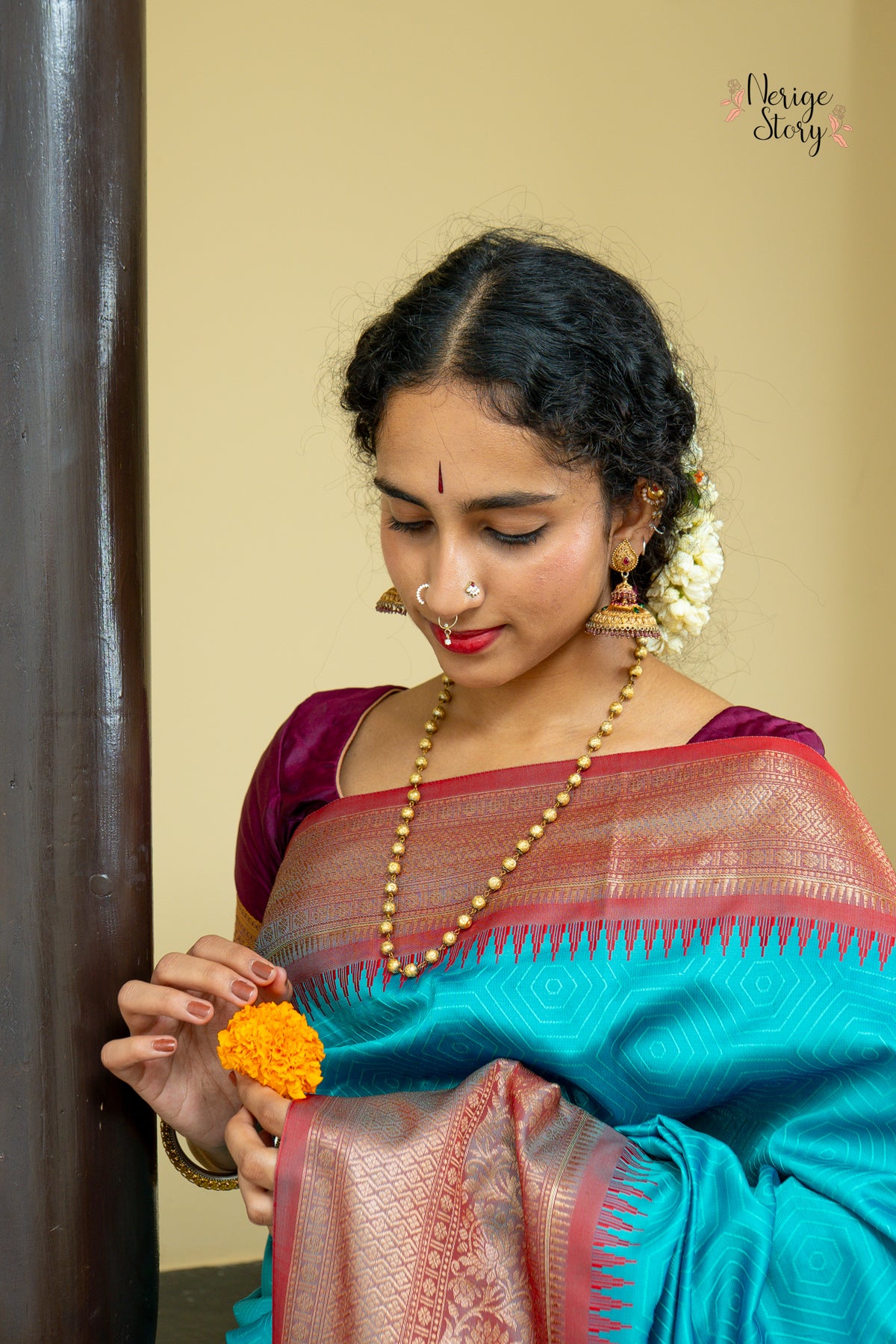 DHARINI (धारिणी)