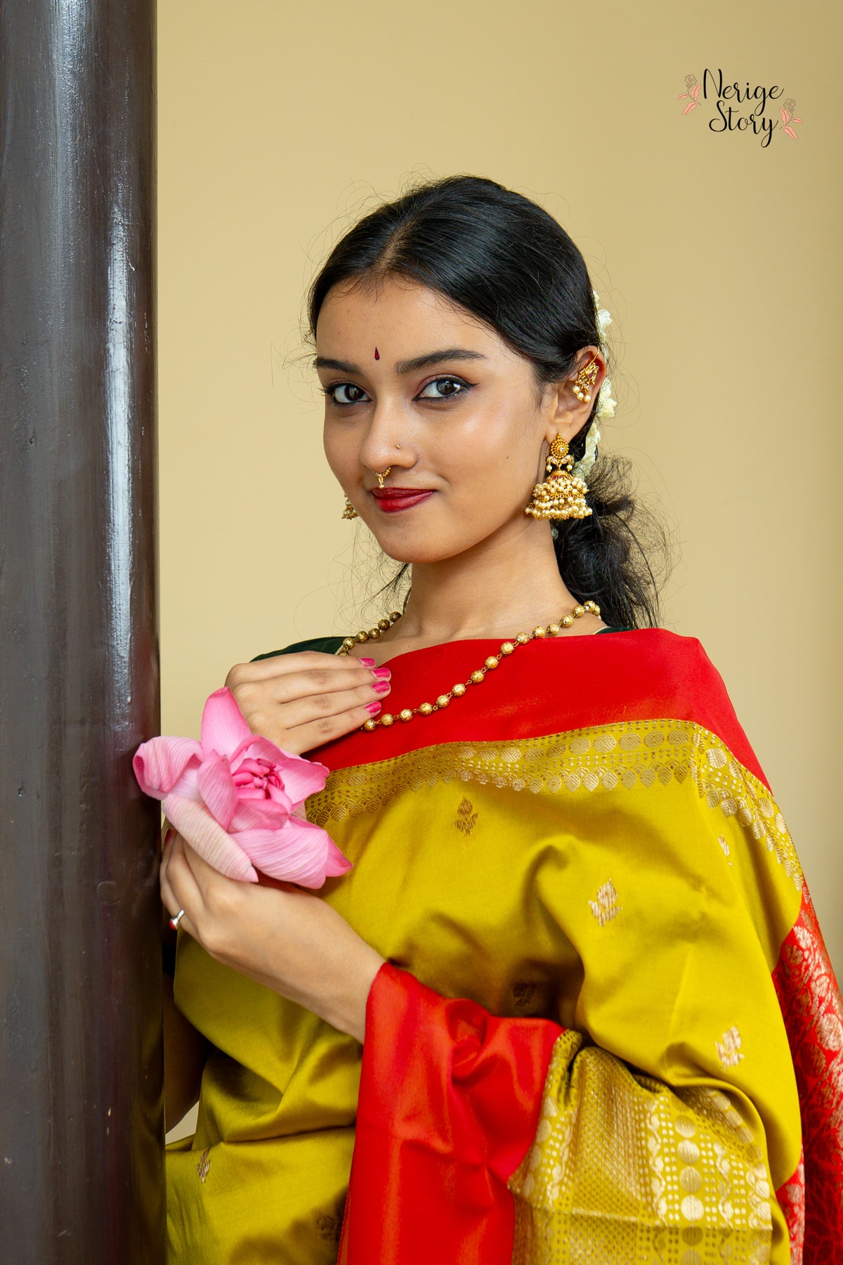 ABHIRA (अभीरा)
