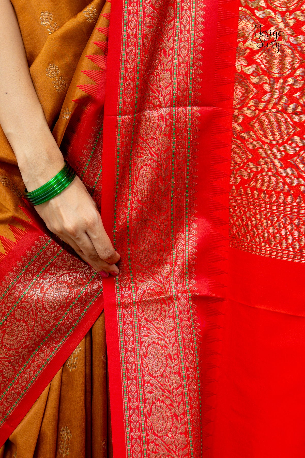 LAVANYA (लावण्या)