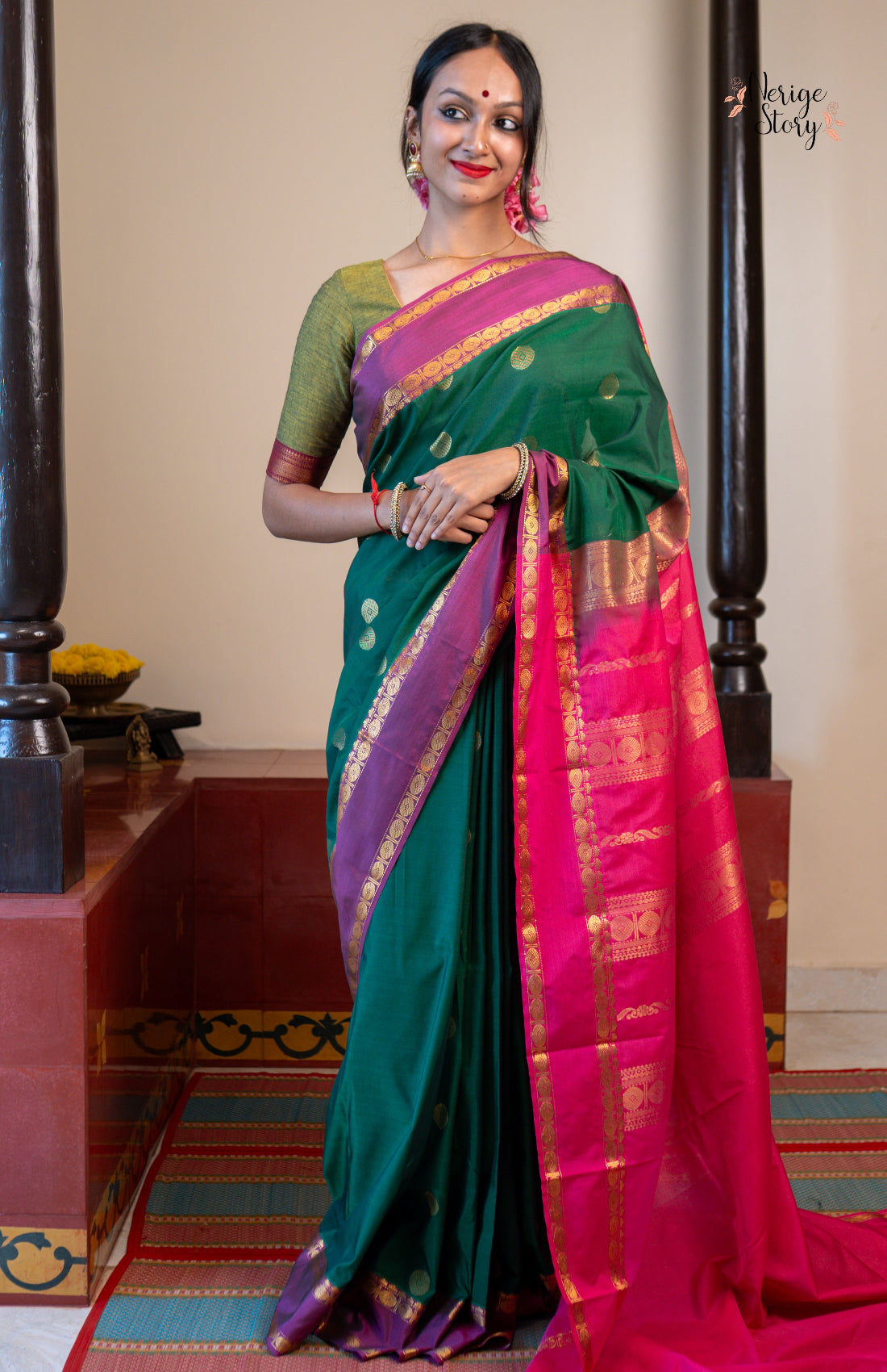 ARATRIKA (ಆರಾತ್ರಿಕಾ)