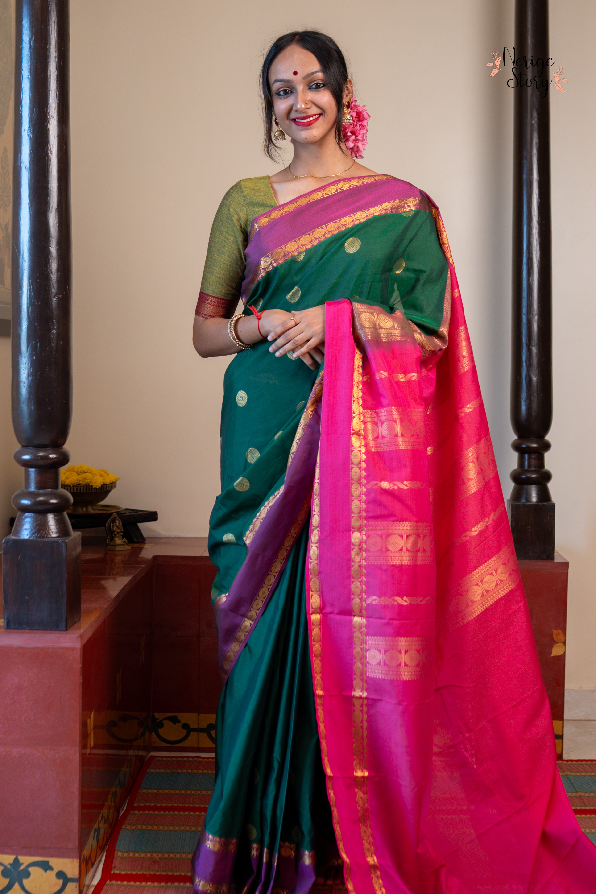 ARATRIKA (ಆರಾತ್ರಿಕಾ)