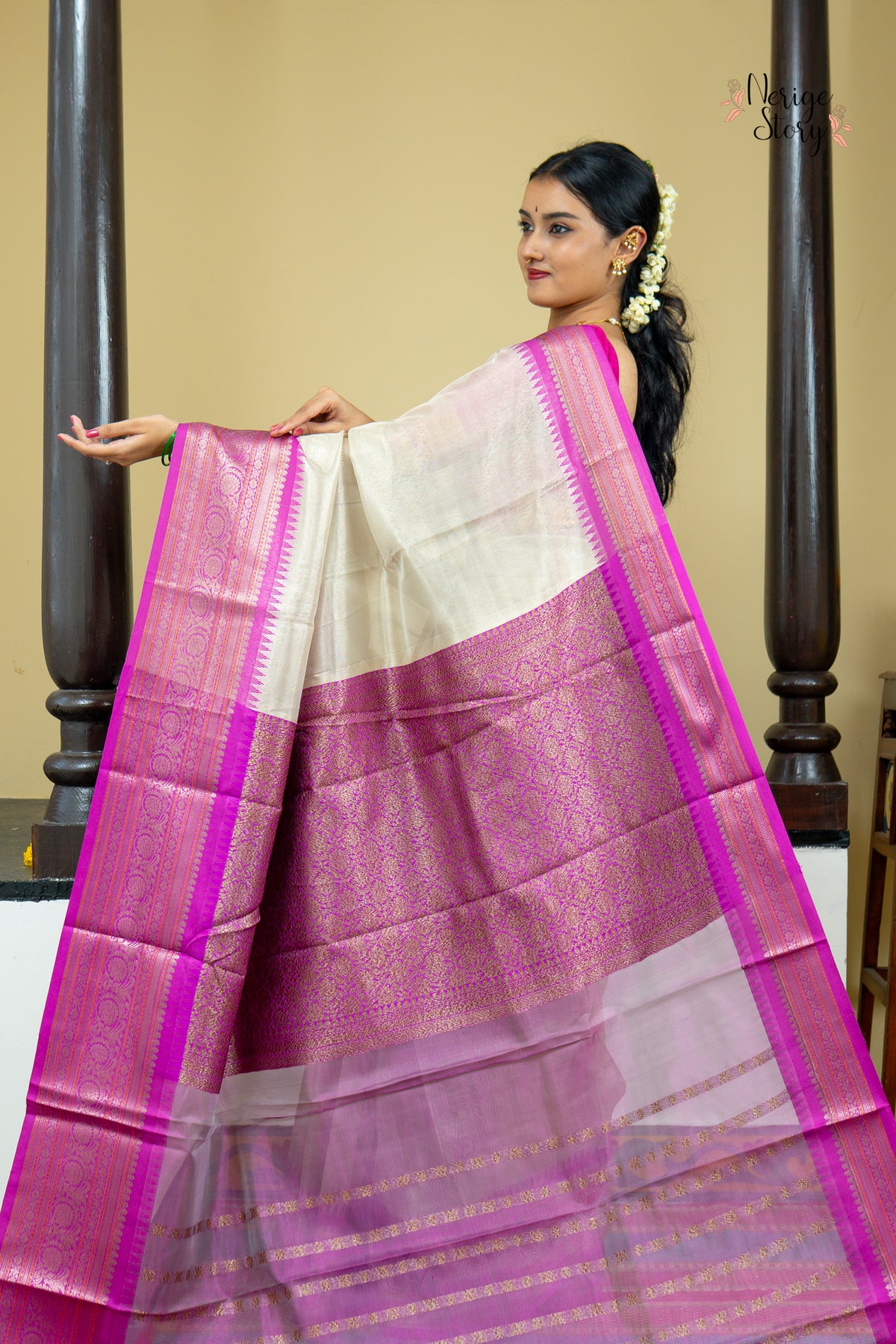 ANAMAYA (अनामया)