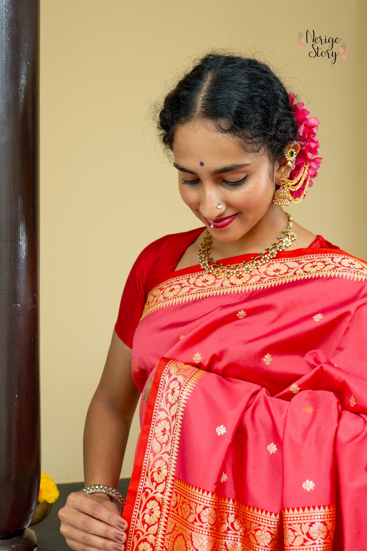 CHITRAKSHI (चित्राक्षी)