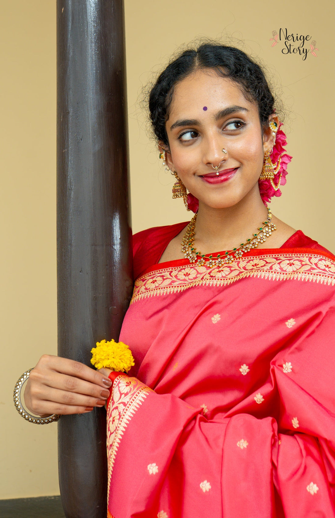 CHITRAKSHI (चित्राक्षी)