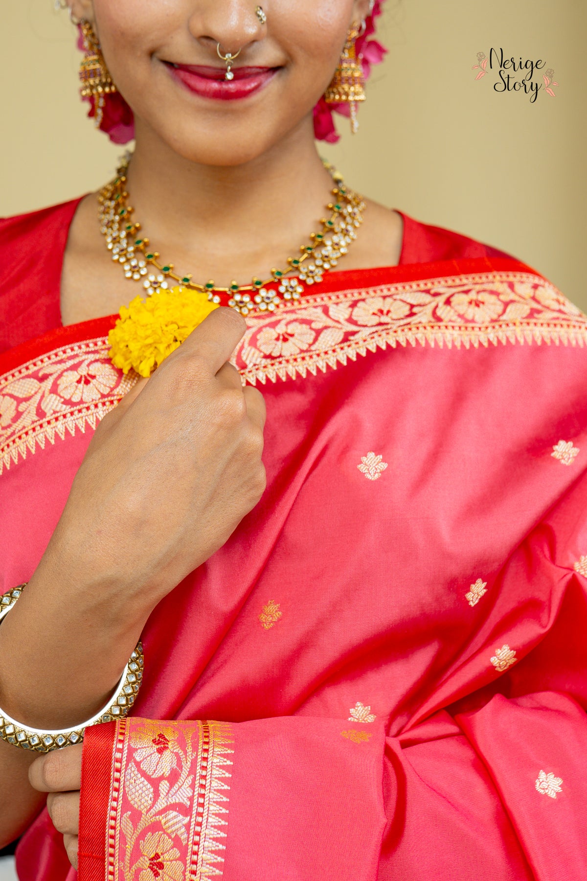 CHITRAKSHI (चित्राक्षी)