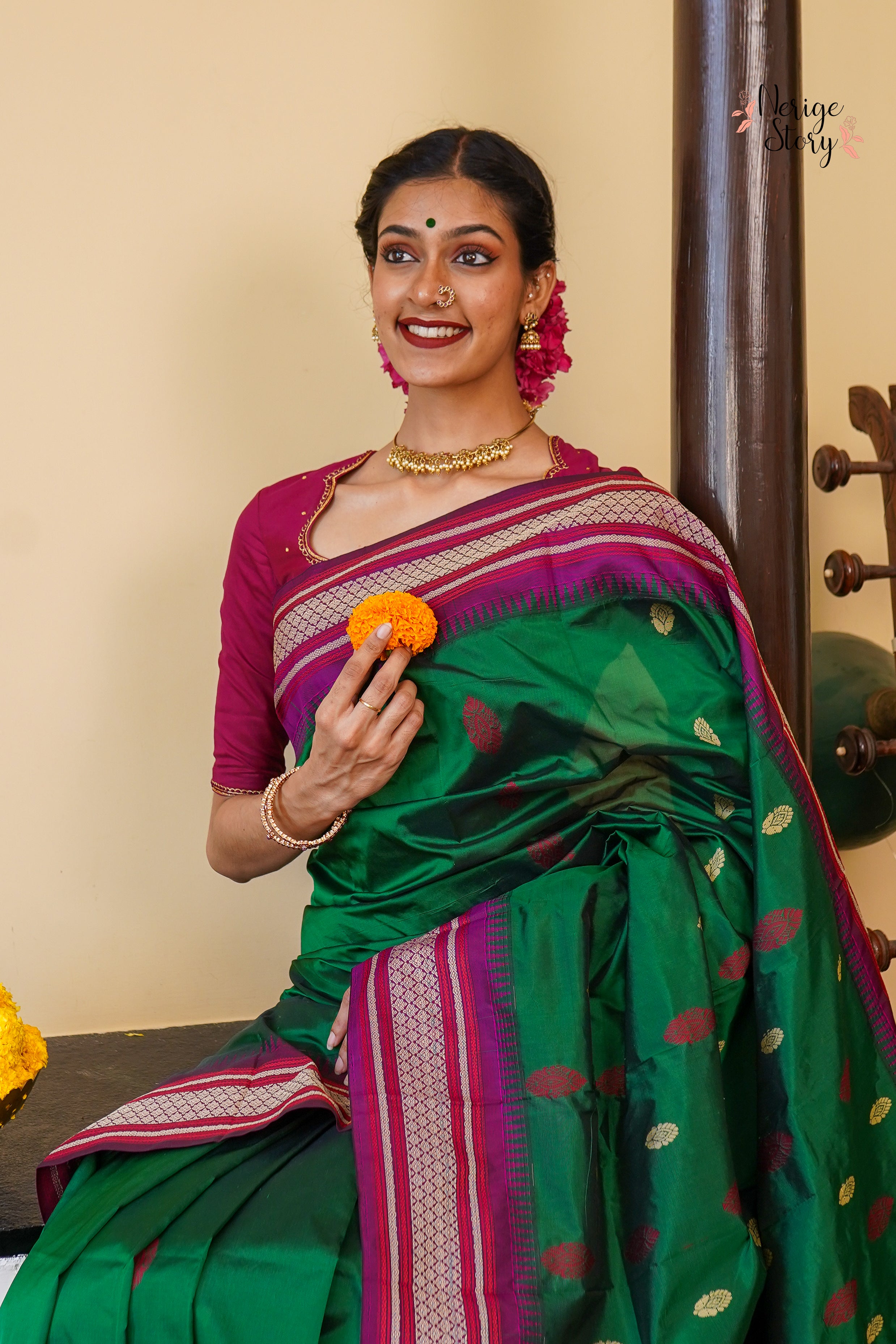RAVIKA (ರವಿಕಾ)