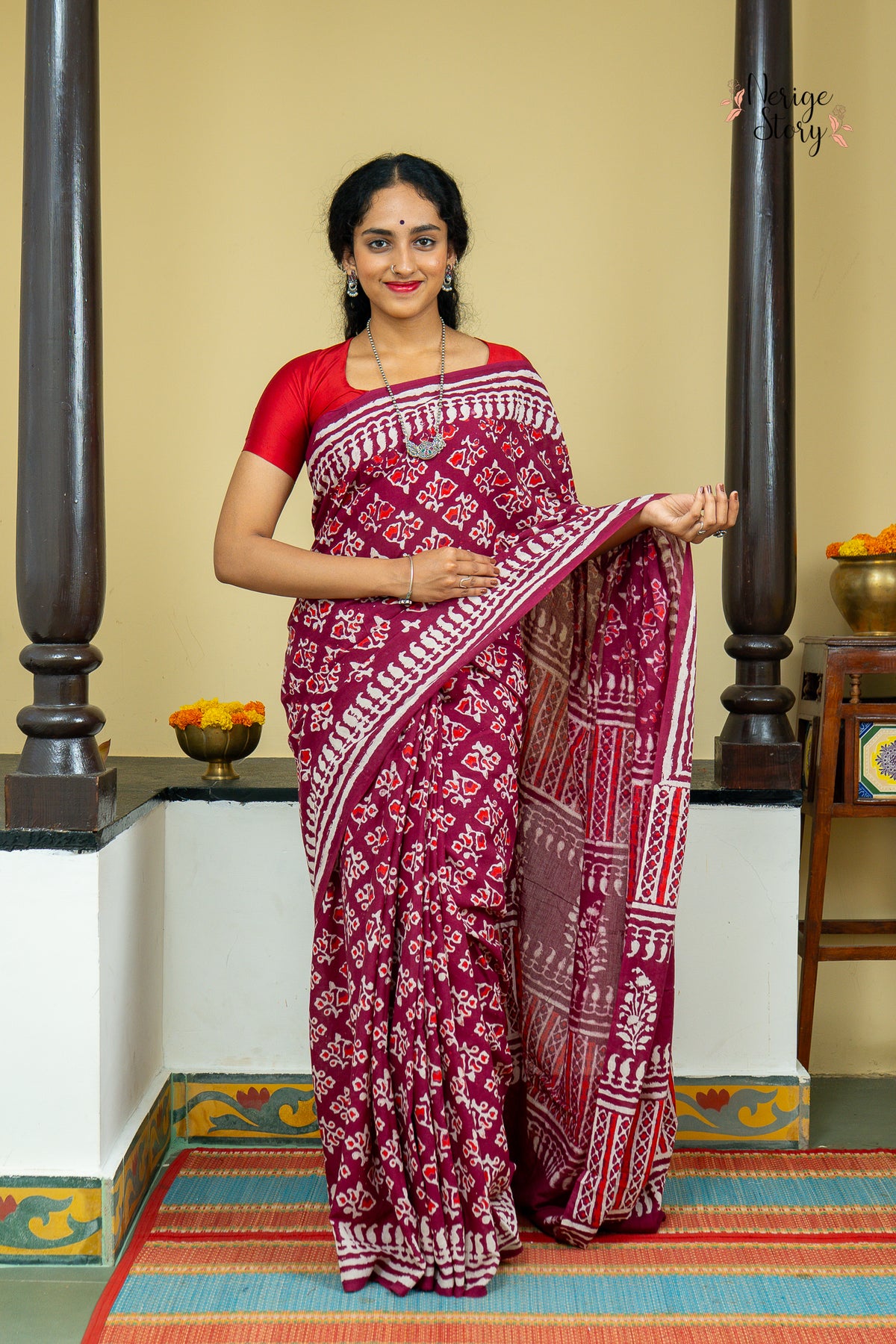 RAJLAKSHMI (राजलक्ष्मी)