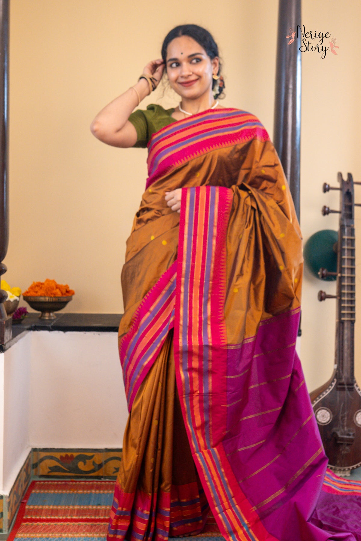 ANITHA SREE (ಅನಿತಾ ಶ್ರೀ)