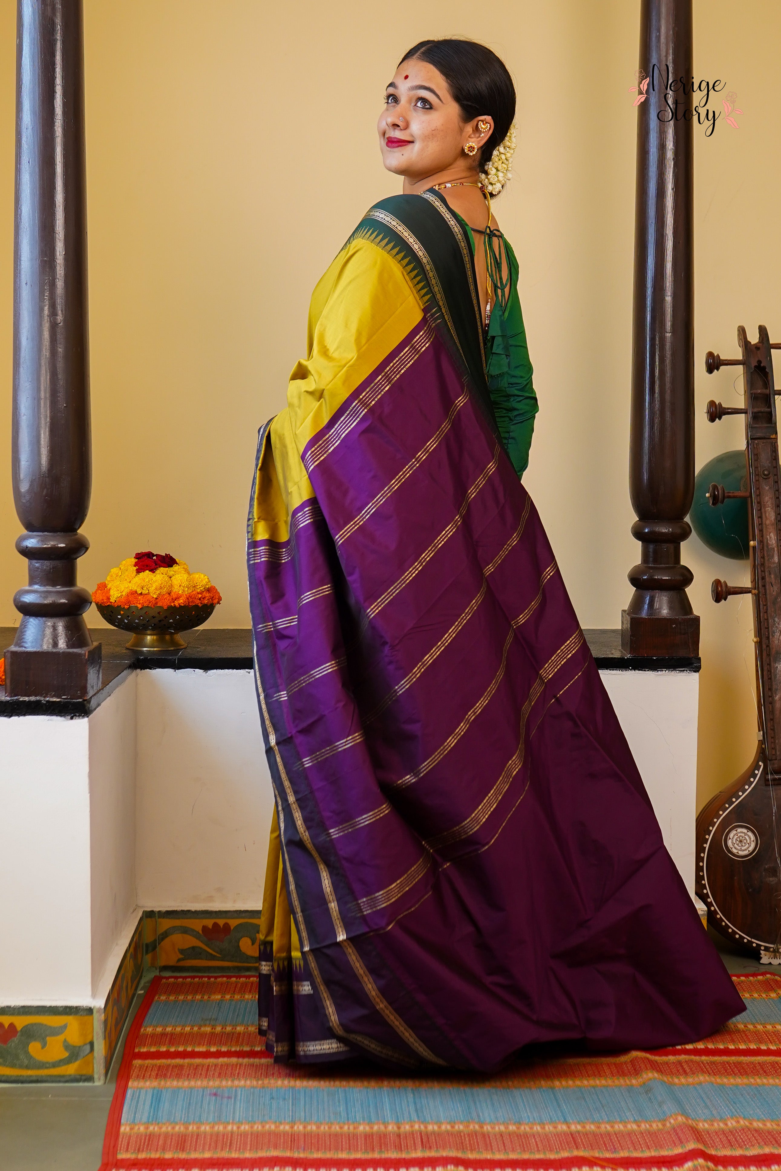 MAYUKHI (ಮಯೂಕಿ)