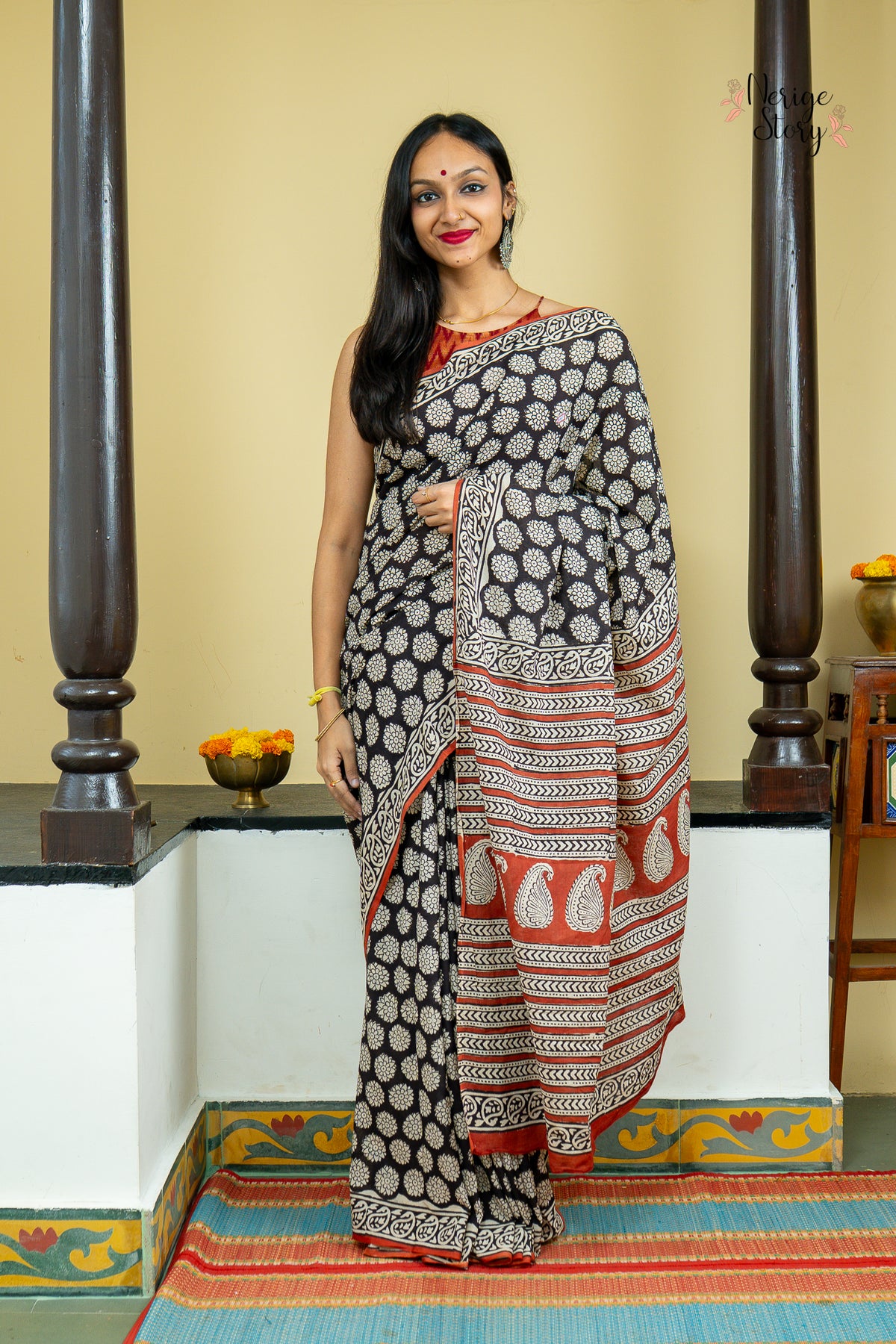 JYOTIRMAYE (ज्योतिर्मयी)