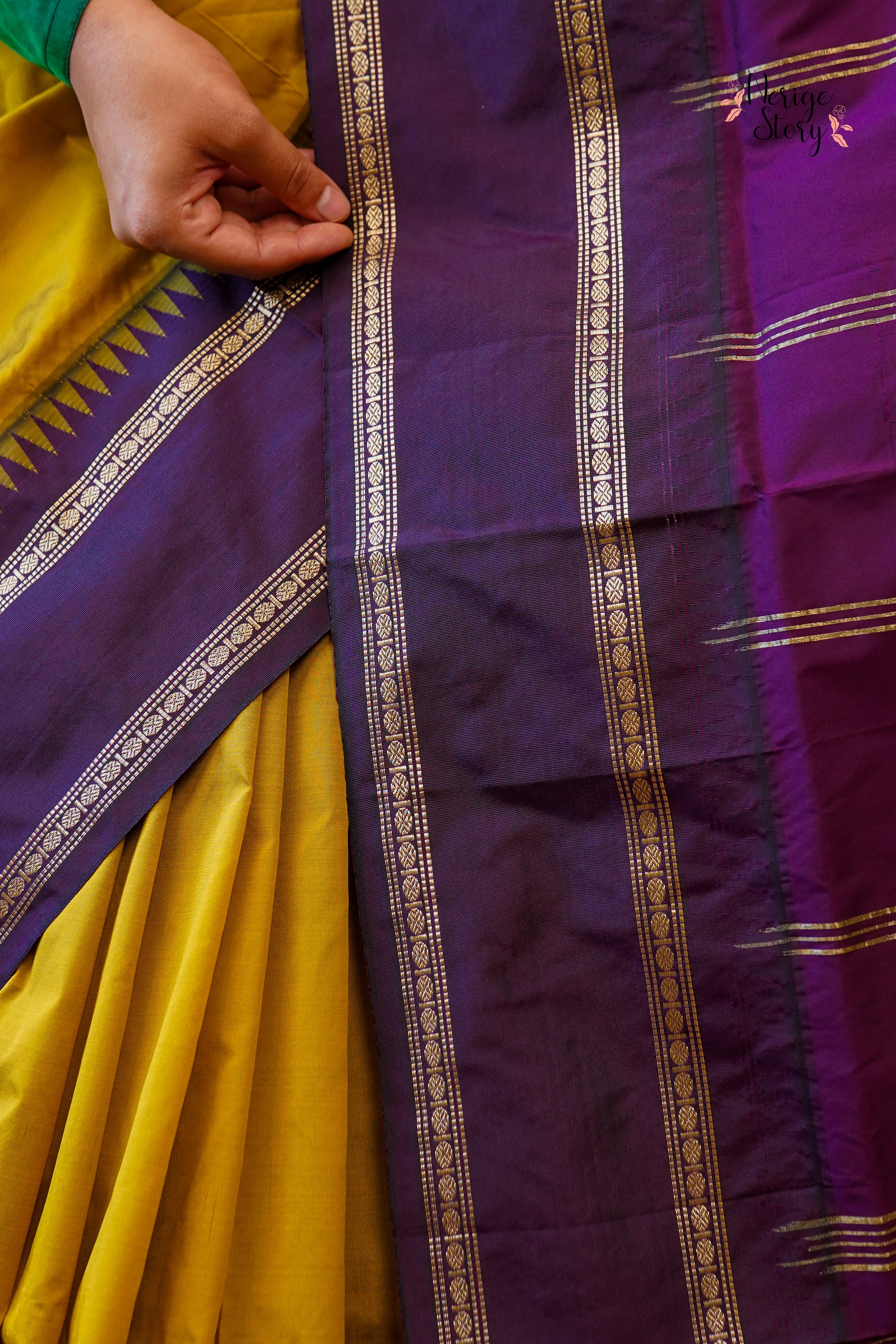 MAYUKHI (ಮಯೂಕಿ)