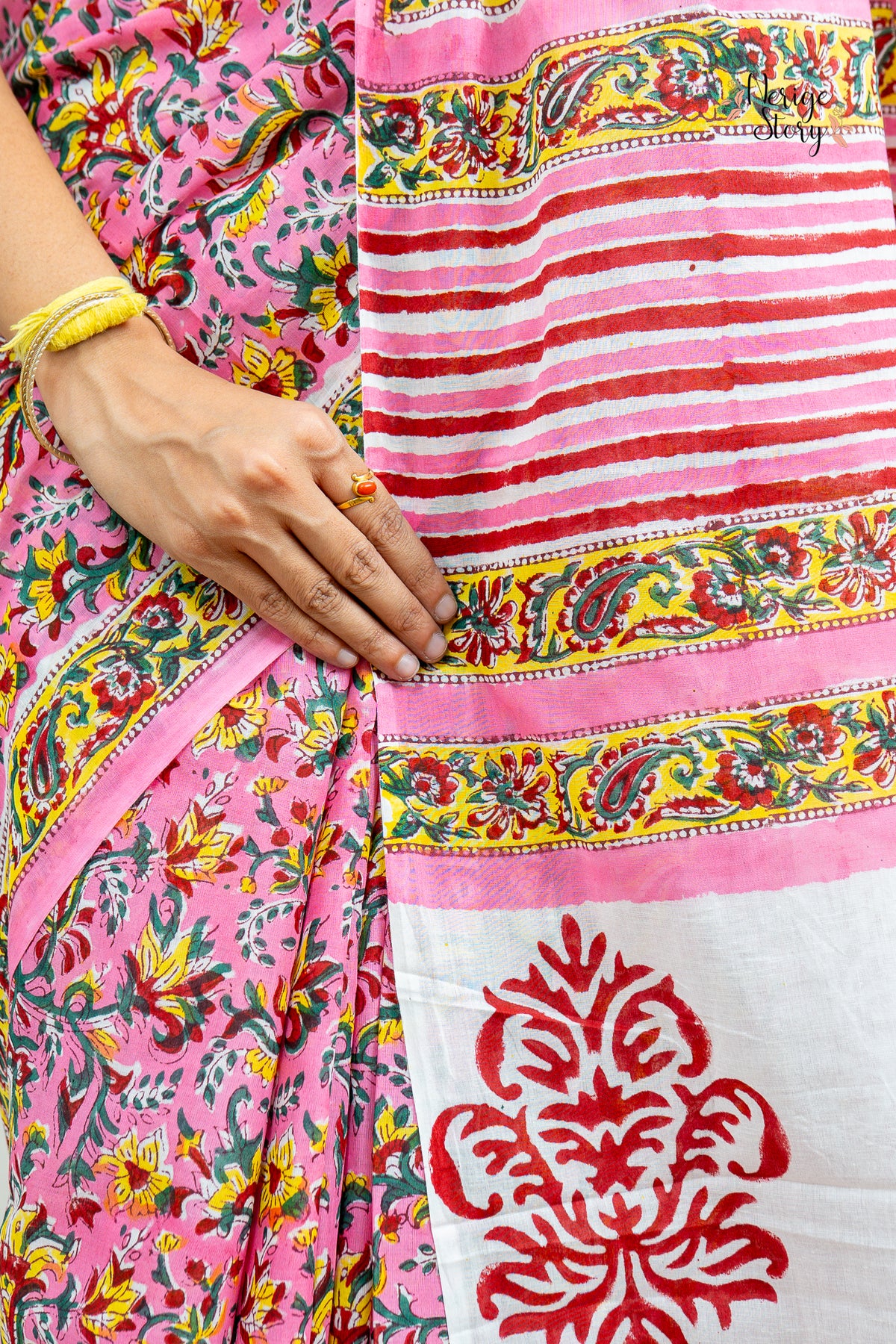 DHATRI (धात्री)