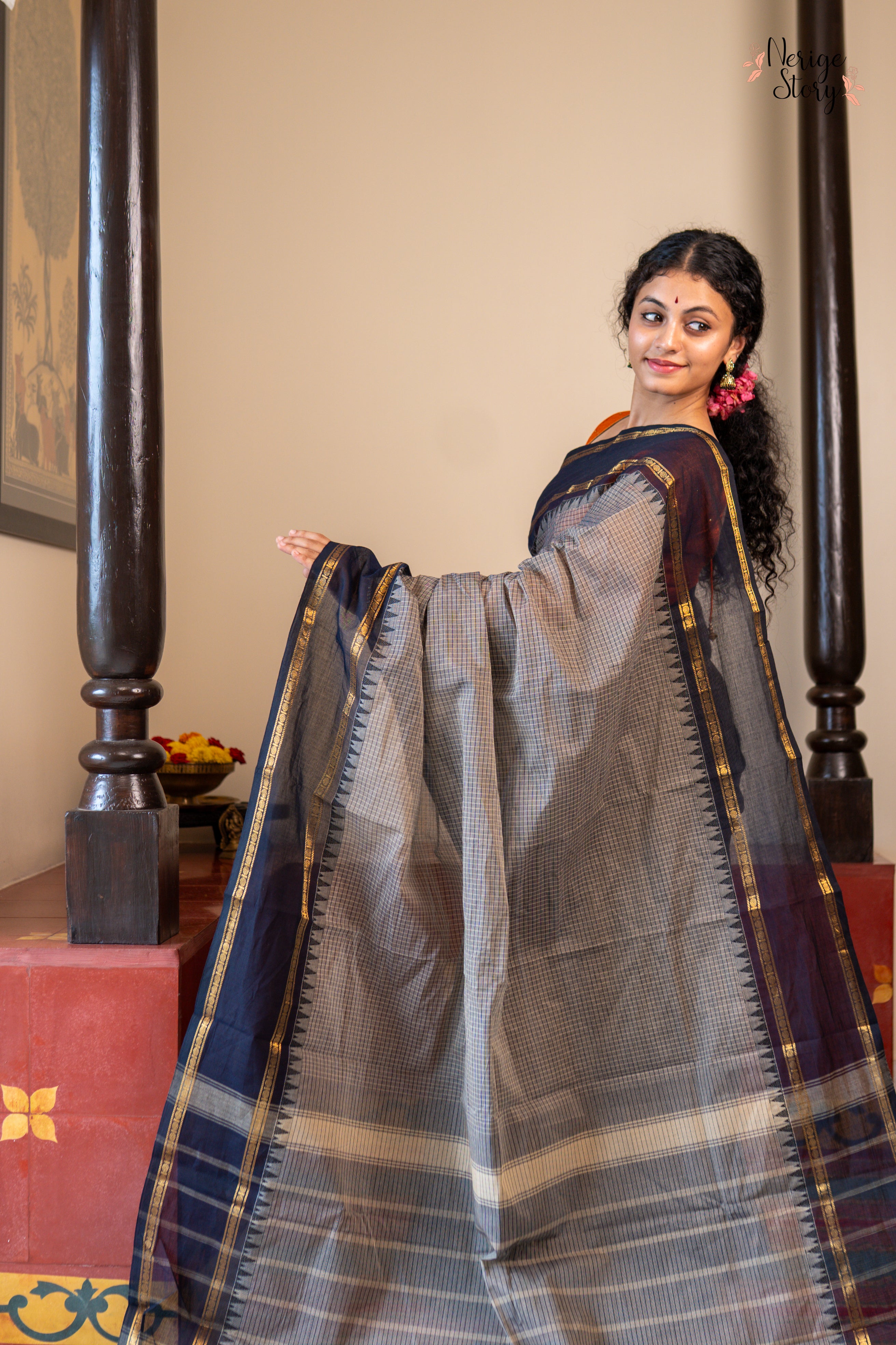 SHAARINI (ಶಾರಿಣಿ)
