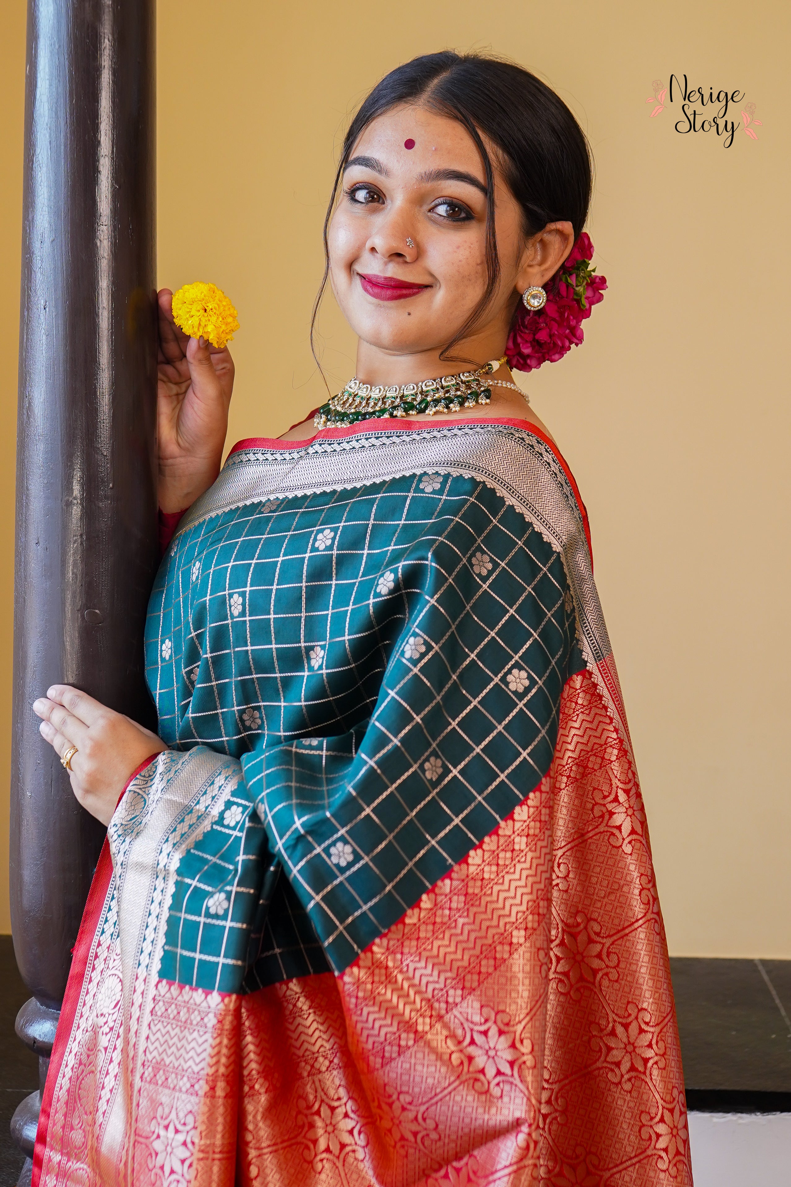 INDRANILA (इन्द्रनीला)