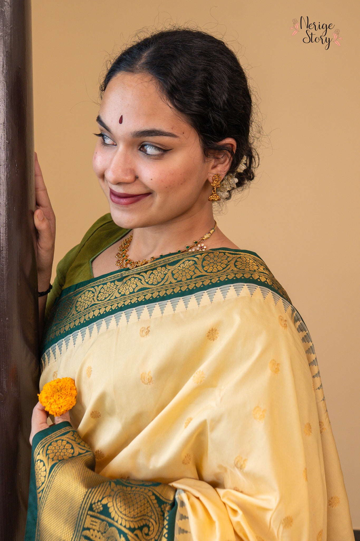 DHANASHRI (ധനശ്രി)