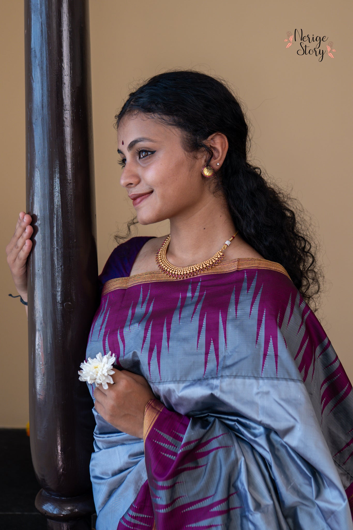 CHANDANA (ಚಂದನ)