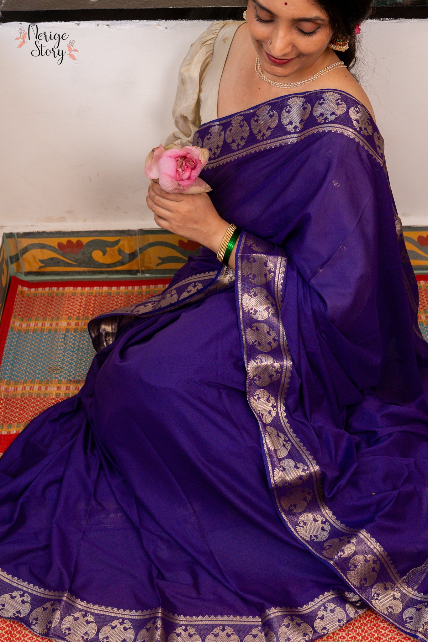 DHARUNIKA (ಧಾರುನಿಕಾ)