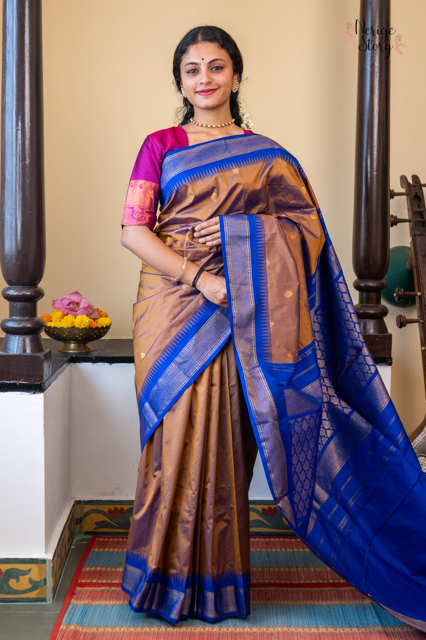 MADHUCHITHRA (ಮಧುಚಿತ್ರಾ)