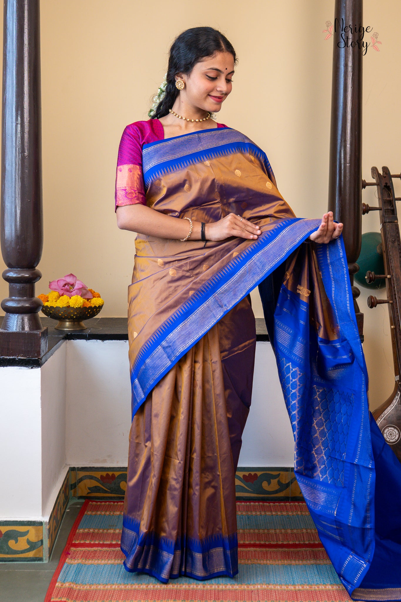 MADHUCHITHRA (ಮಧುಚಿತ್ರಾ)