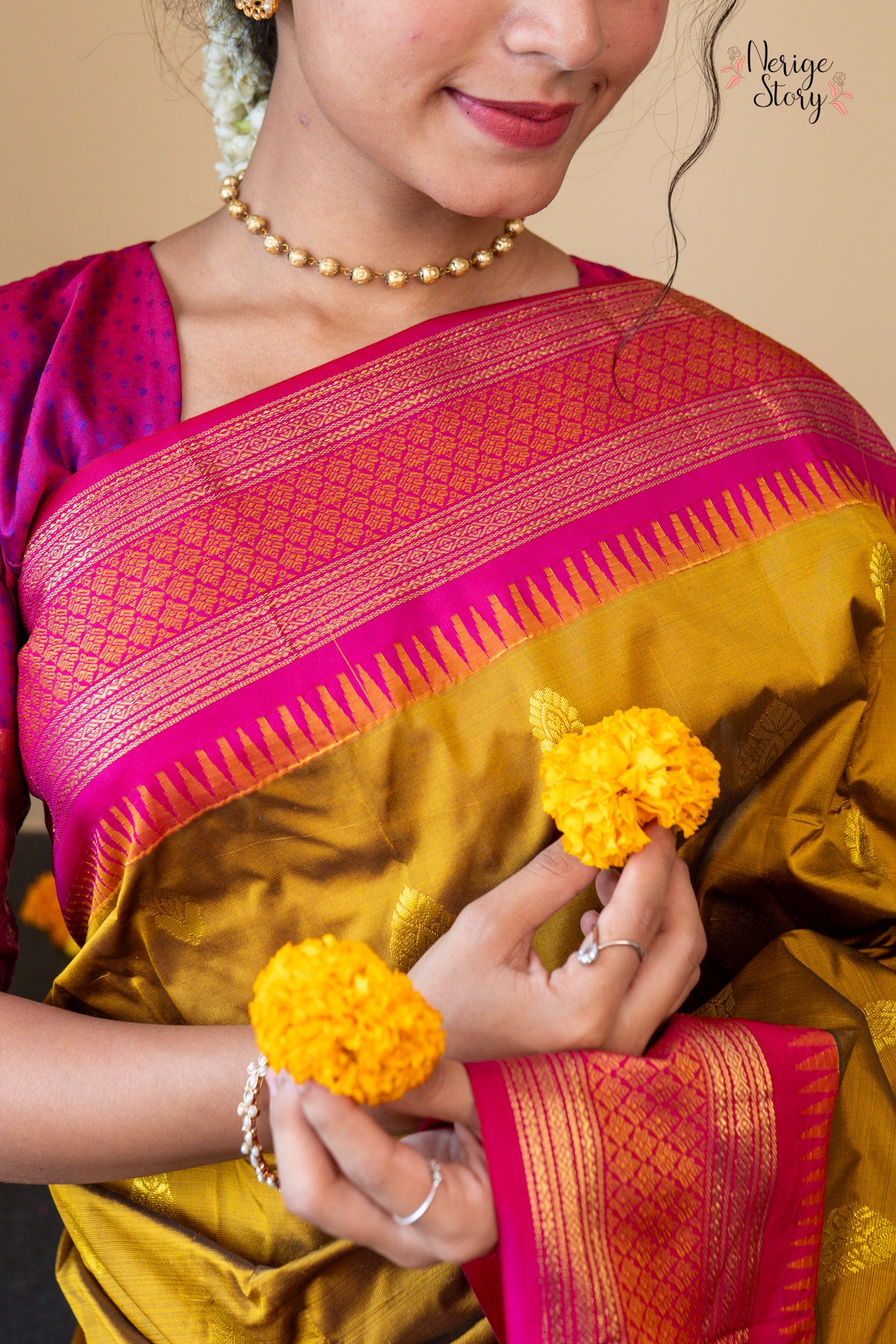 MRINMAYEE (ಮೃಣ್ಮಯೀ)