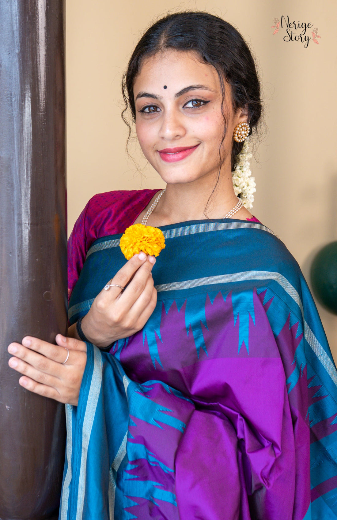 AROOPA (ಅರೂಪಾ)