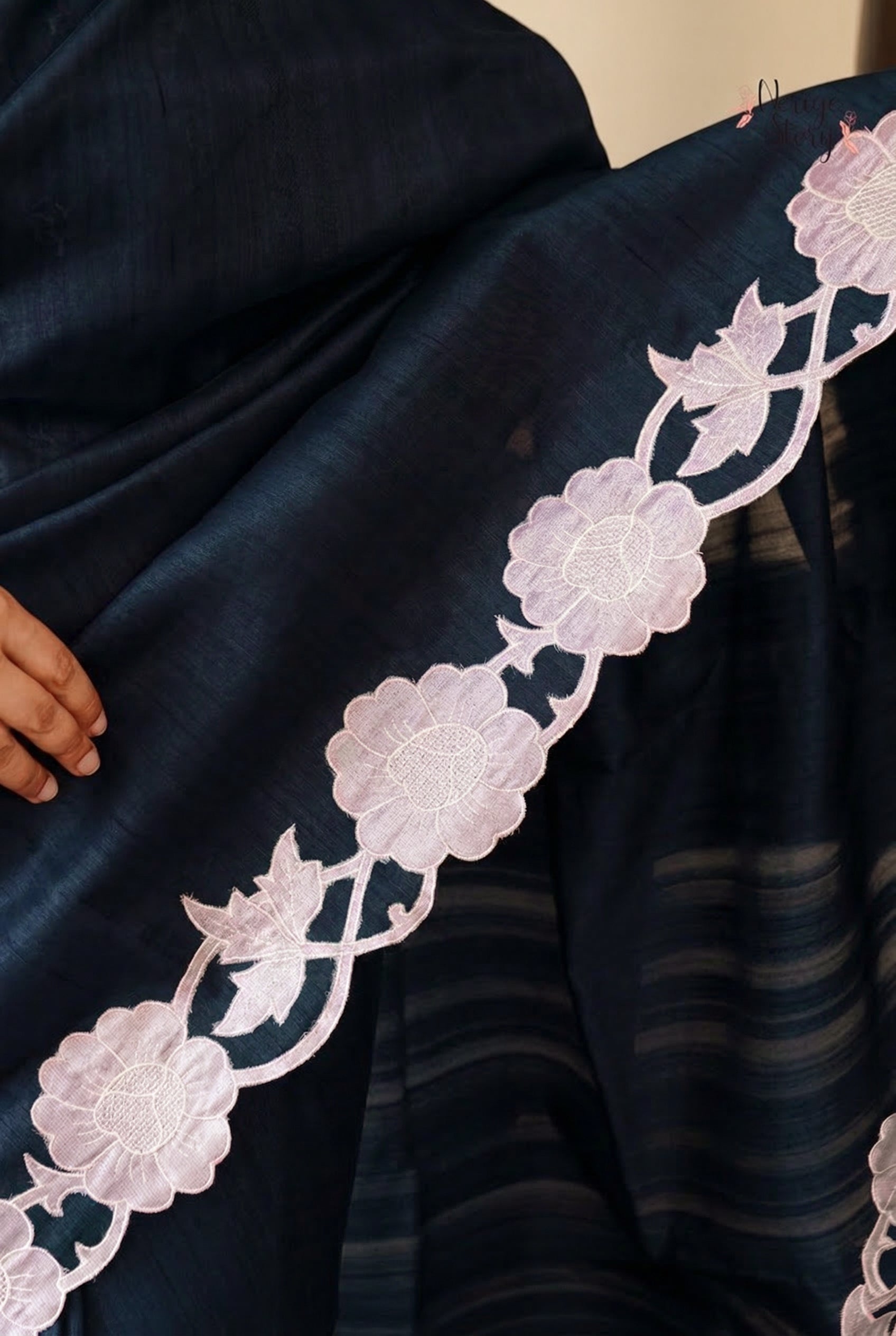 PUSHKARI (पुष्करी)