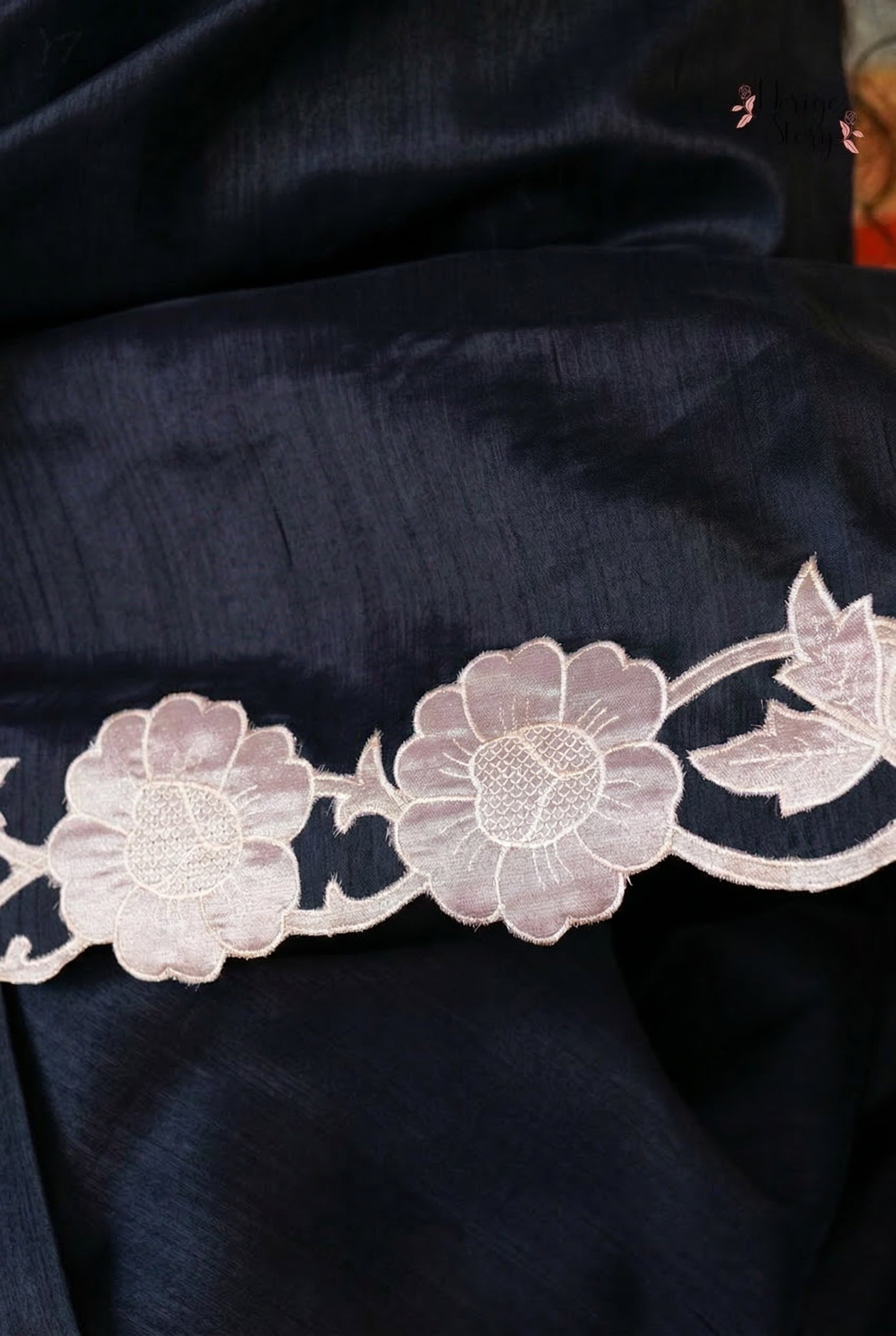 PUSHKARI (पुष्करी)