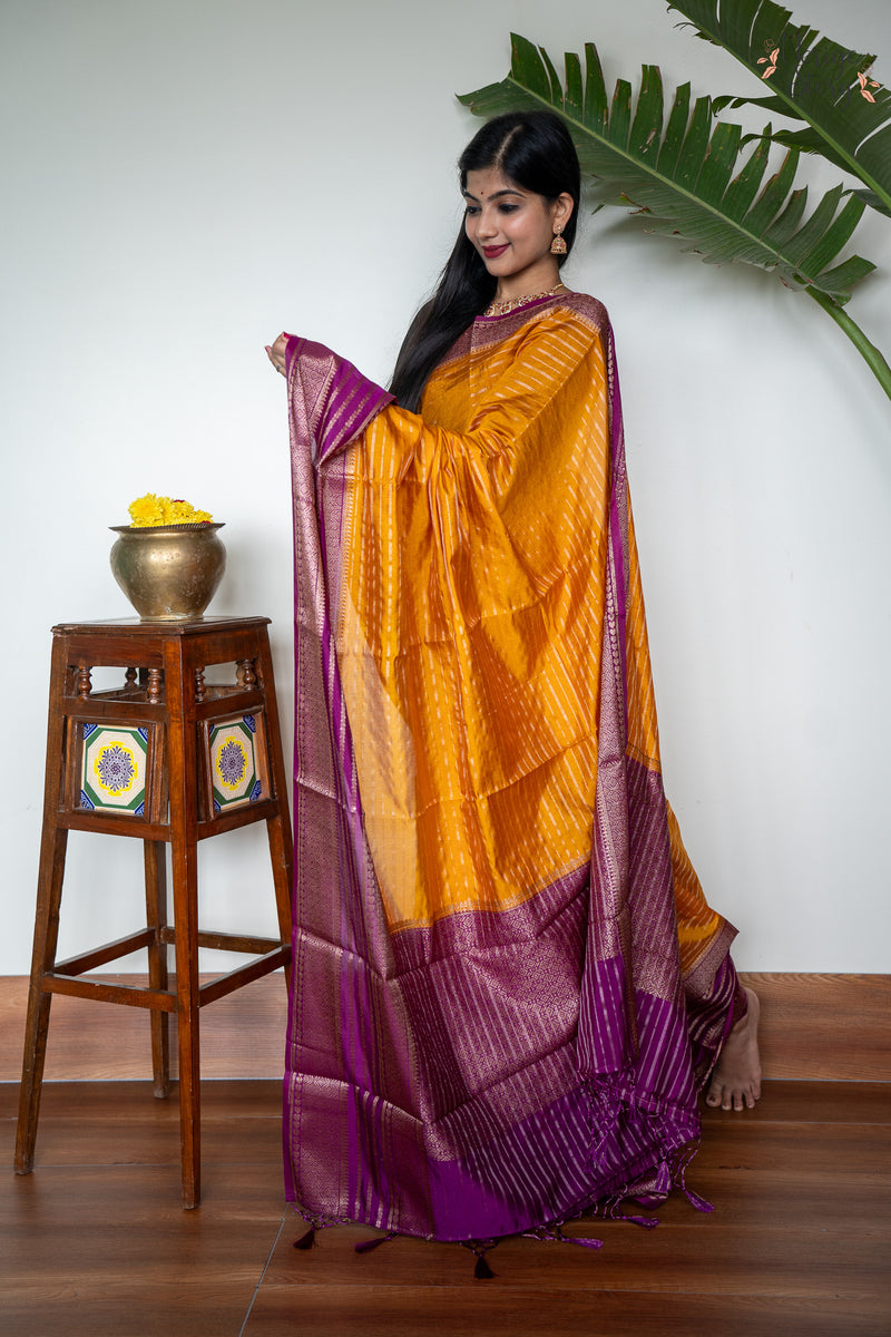 VILAKKU (விளக்கு)