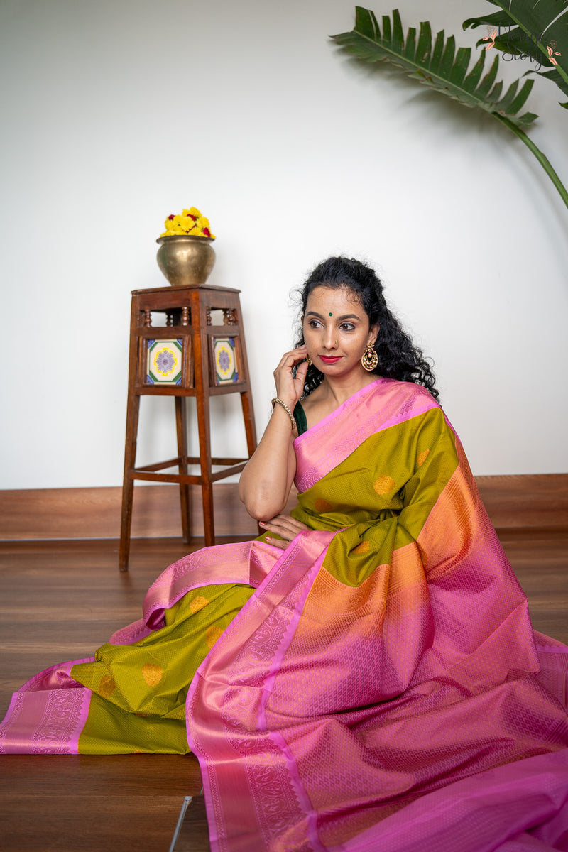 DEEPTHI (தீப்தி)