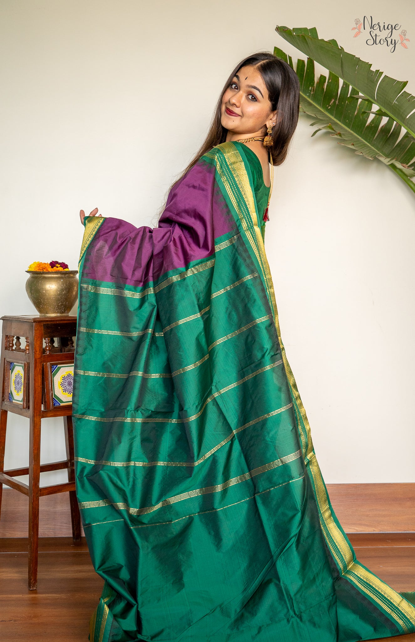 ANAYSHA (అనయ్ష)