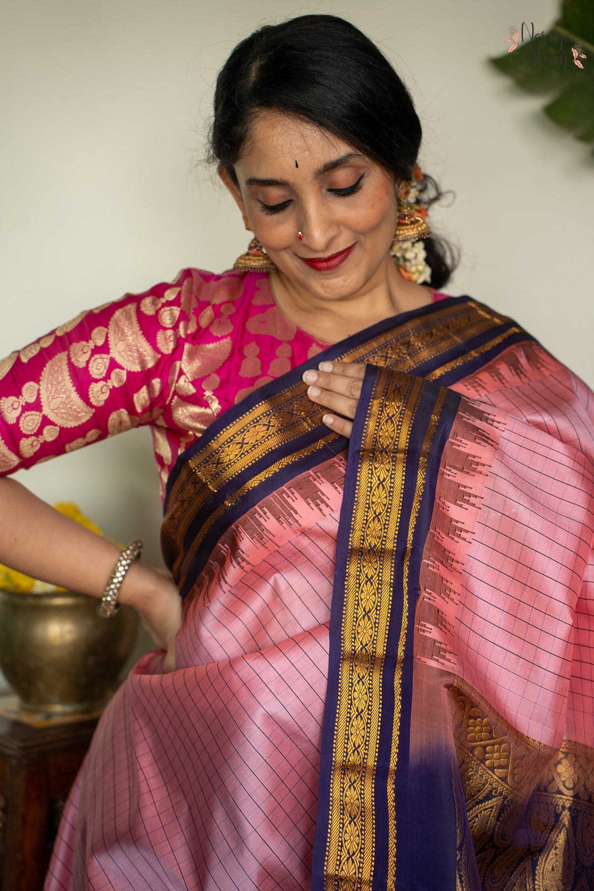 NEELAMANI (ನೀಲಮಣಿ)
