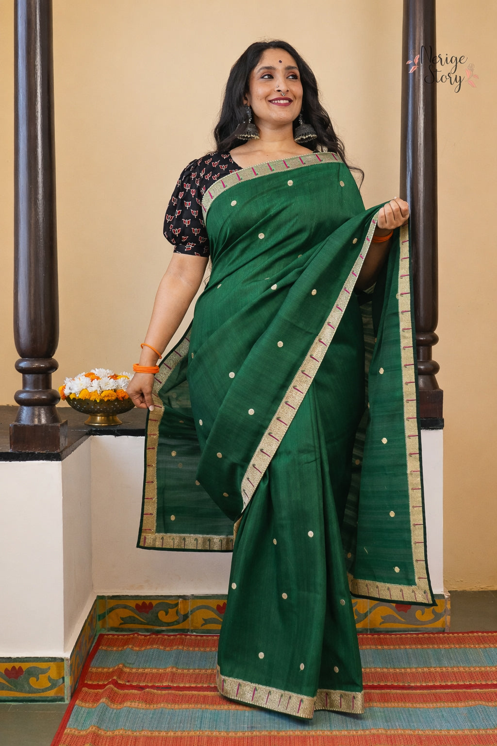 ARUNI (अरुणी)