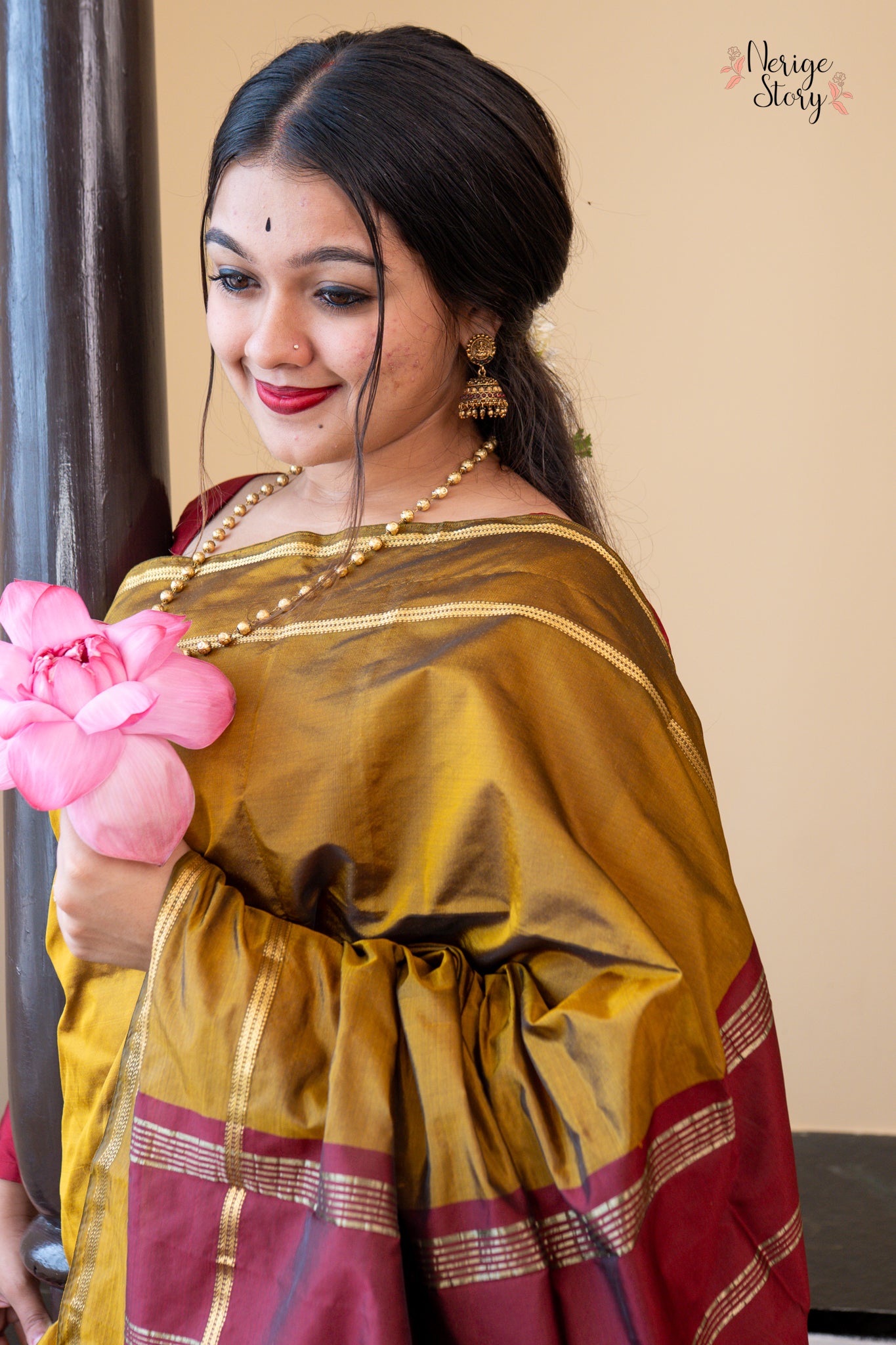 NAVITHA (ನವಿತಾ)