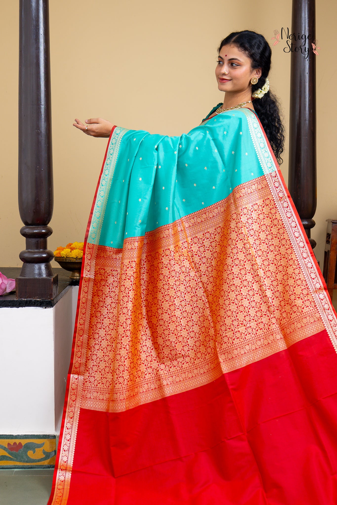 BRAHMARAMBIKA (भ्रमराम्बिका)