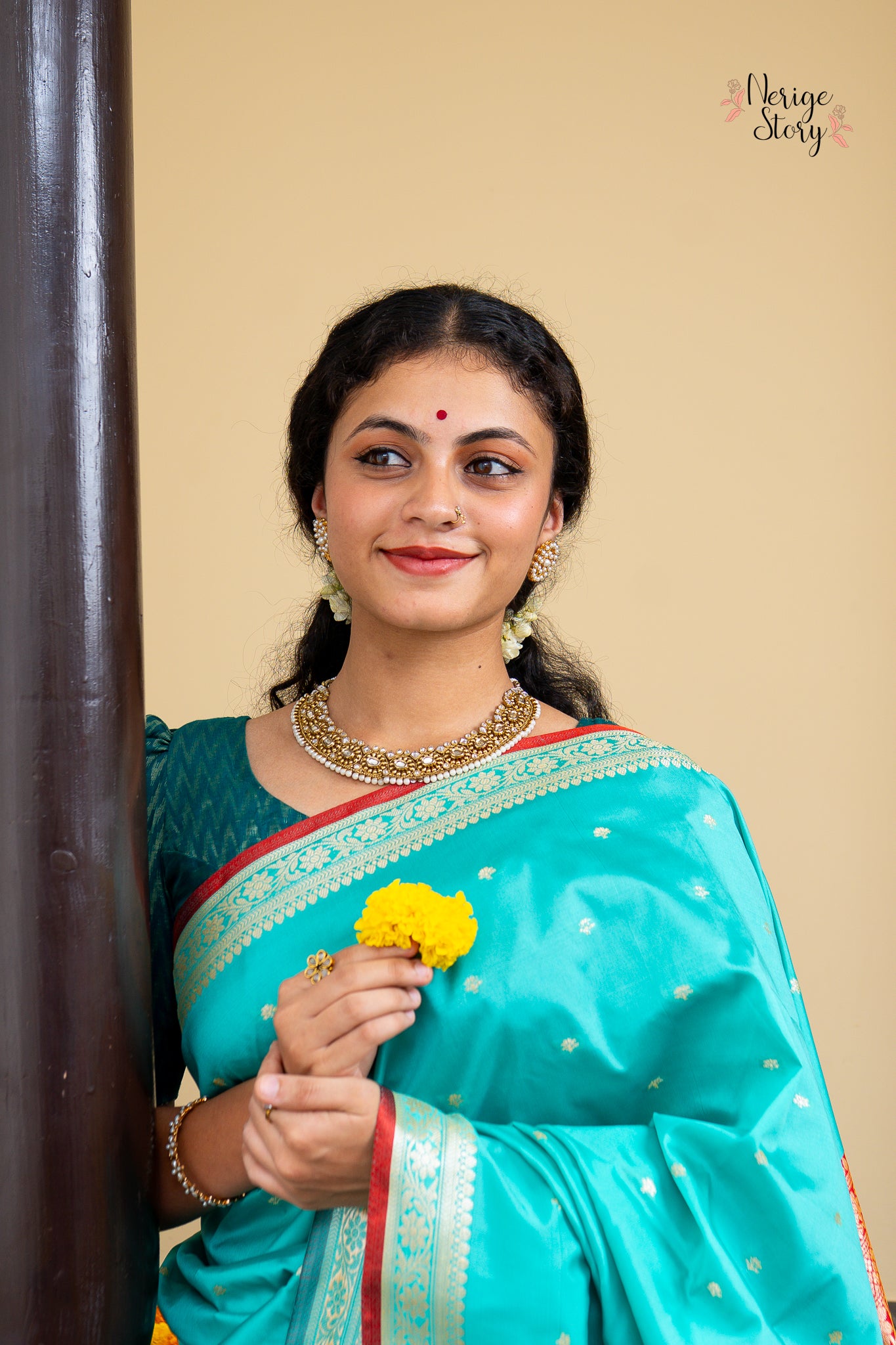 BRAHMARAMBIKA (भ्रमराम्बिका)