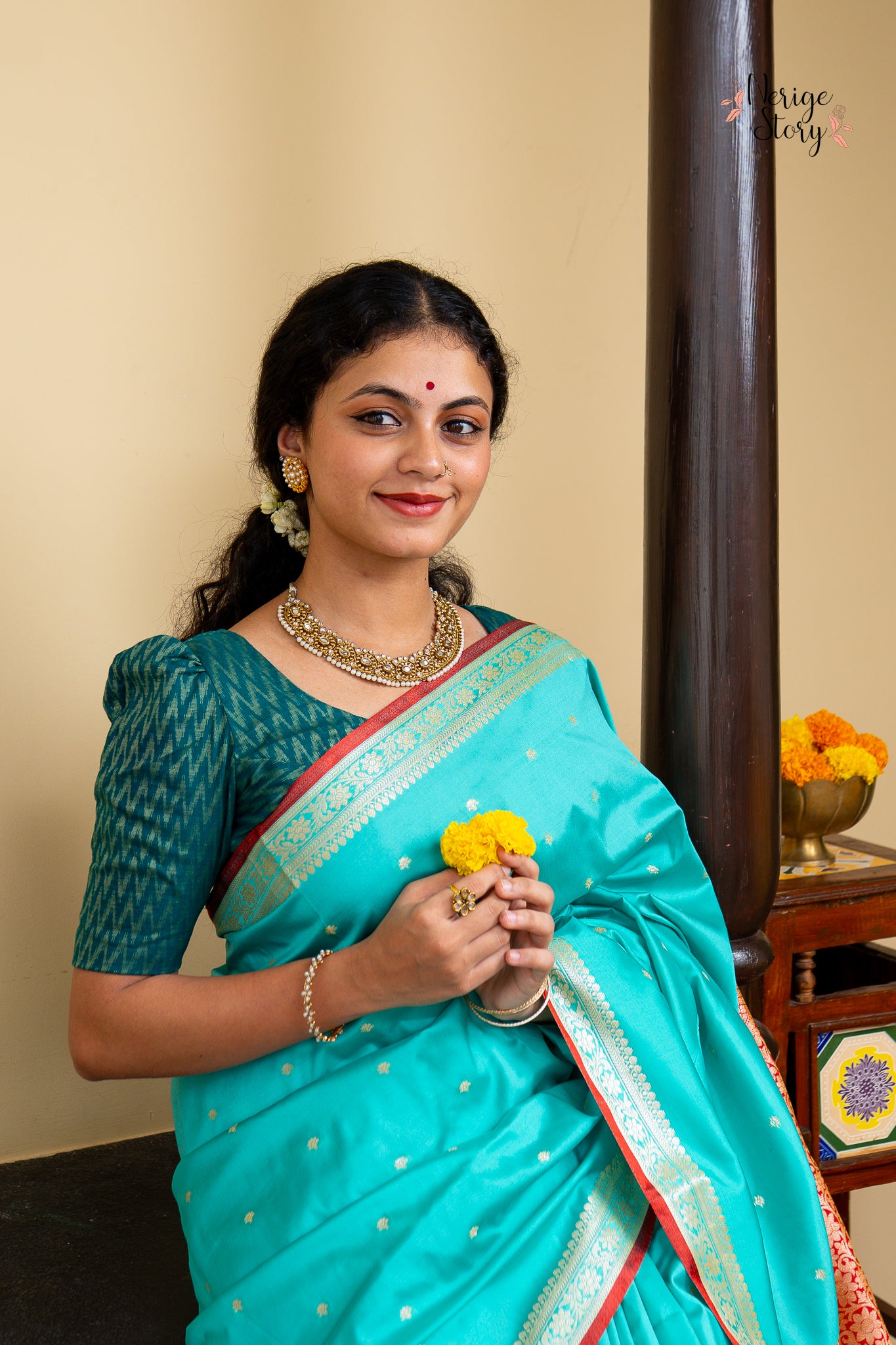 BRAHMARAMBIKA (भ्रमराम्बिका)