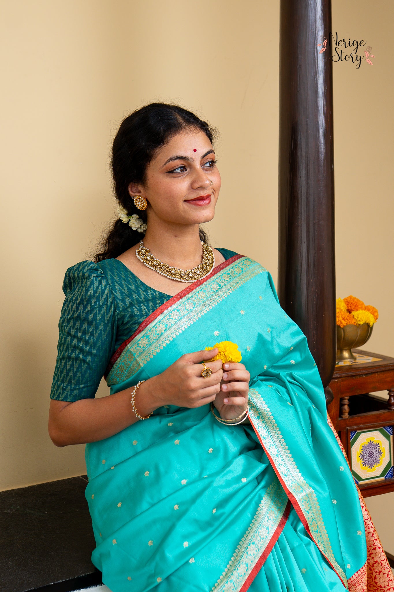 BRAHMARAMBIKA (भ्रमराम्बिका)