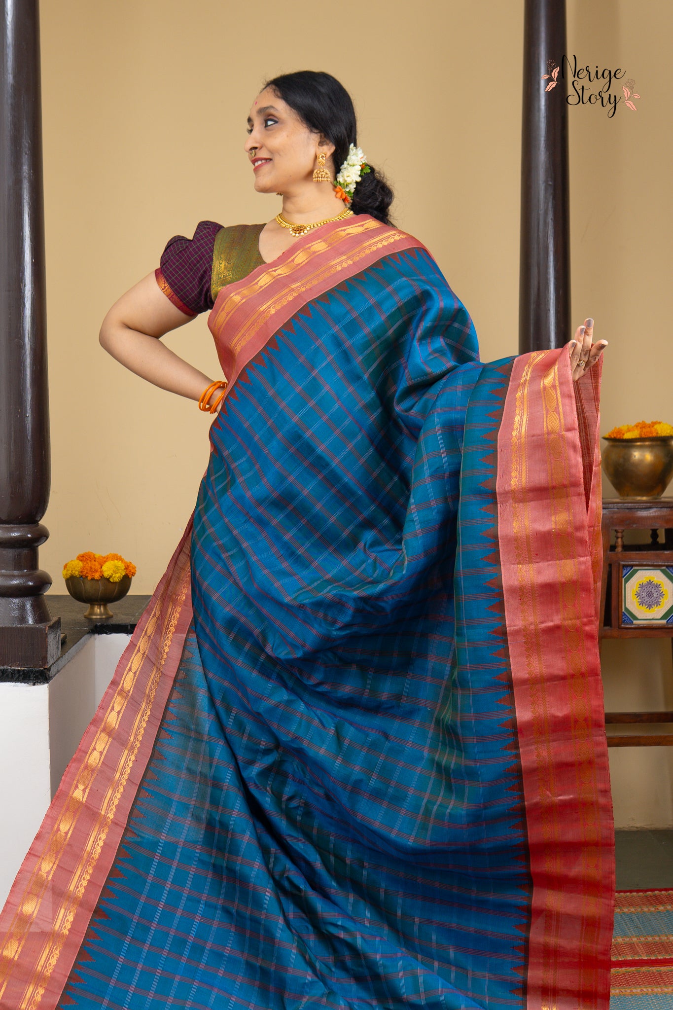 DAYARUPINI (దయారూపిణి)