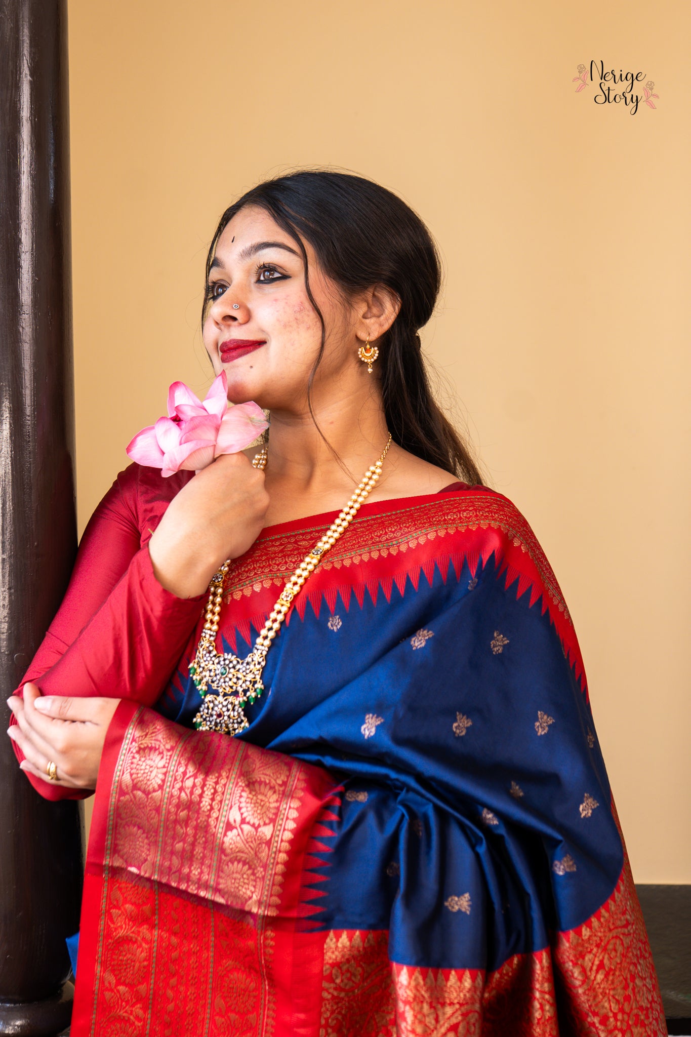 DEEPTISHIKHA (दीप्तिशिखा)