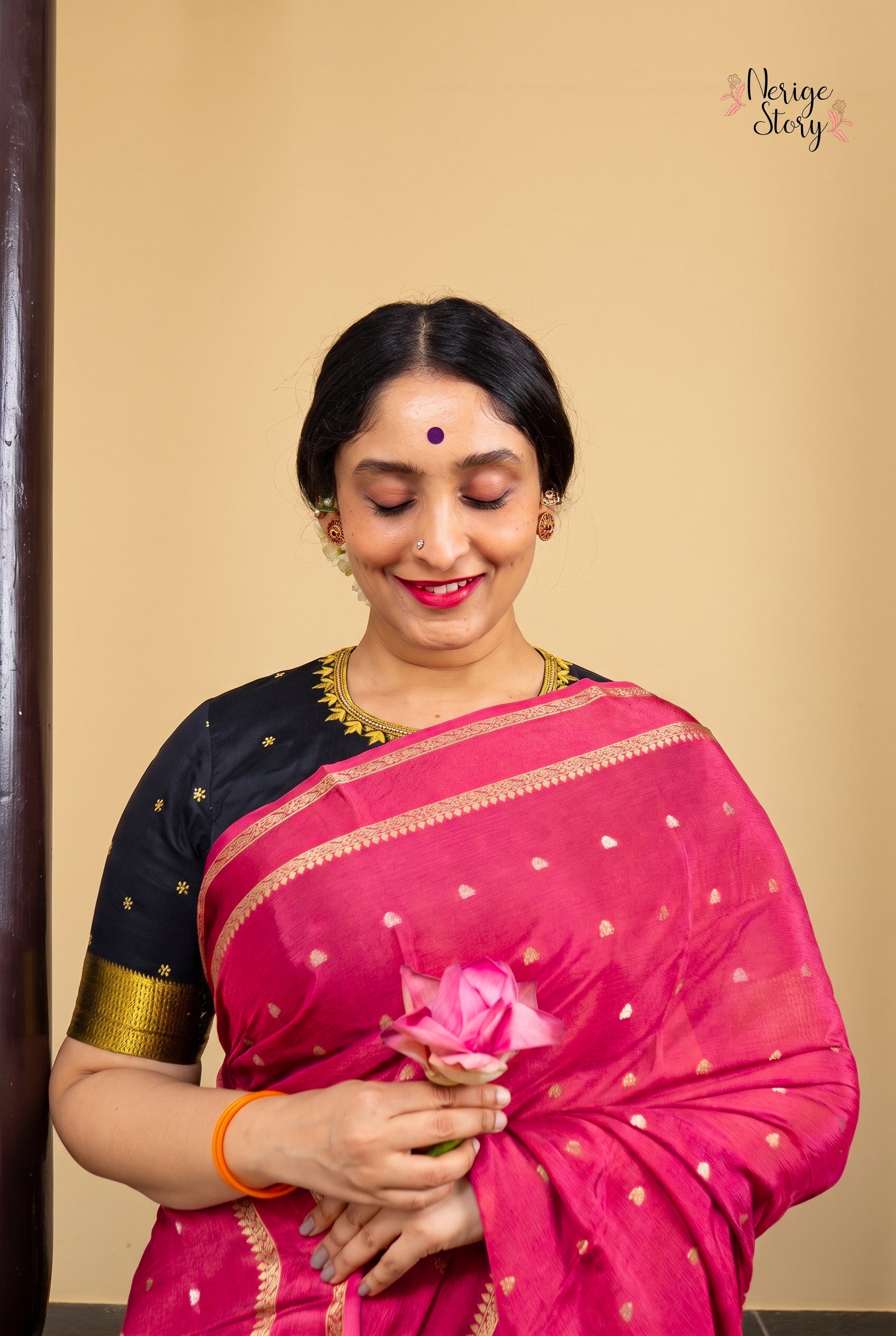 TANEESHA (தனீஷா)