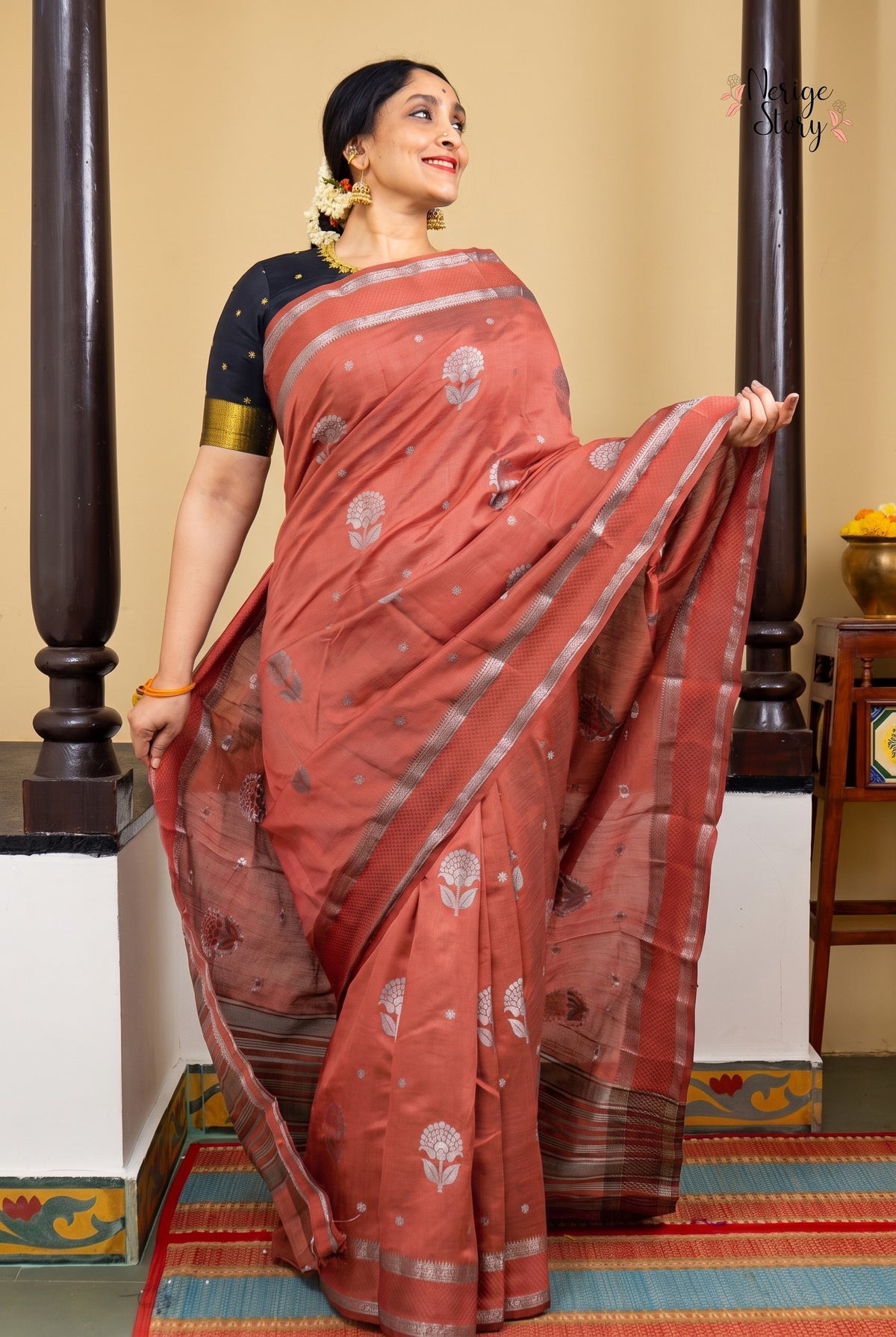AMAYRA (अमायरा)
