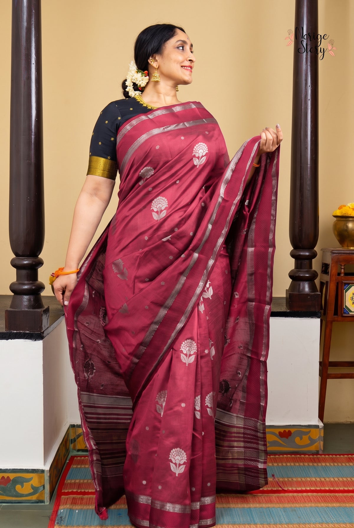 YAJNASENI (യാജ്ഞസേനി)