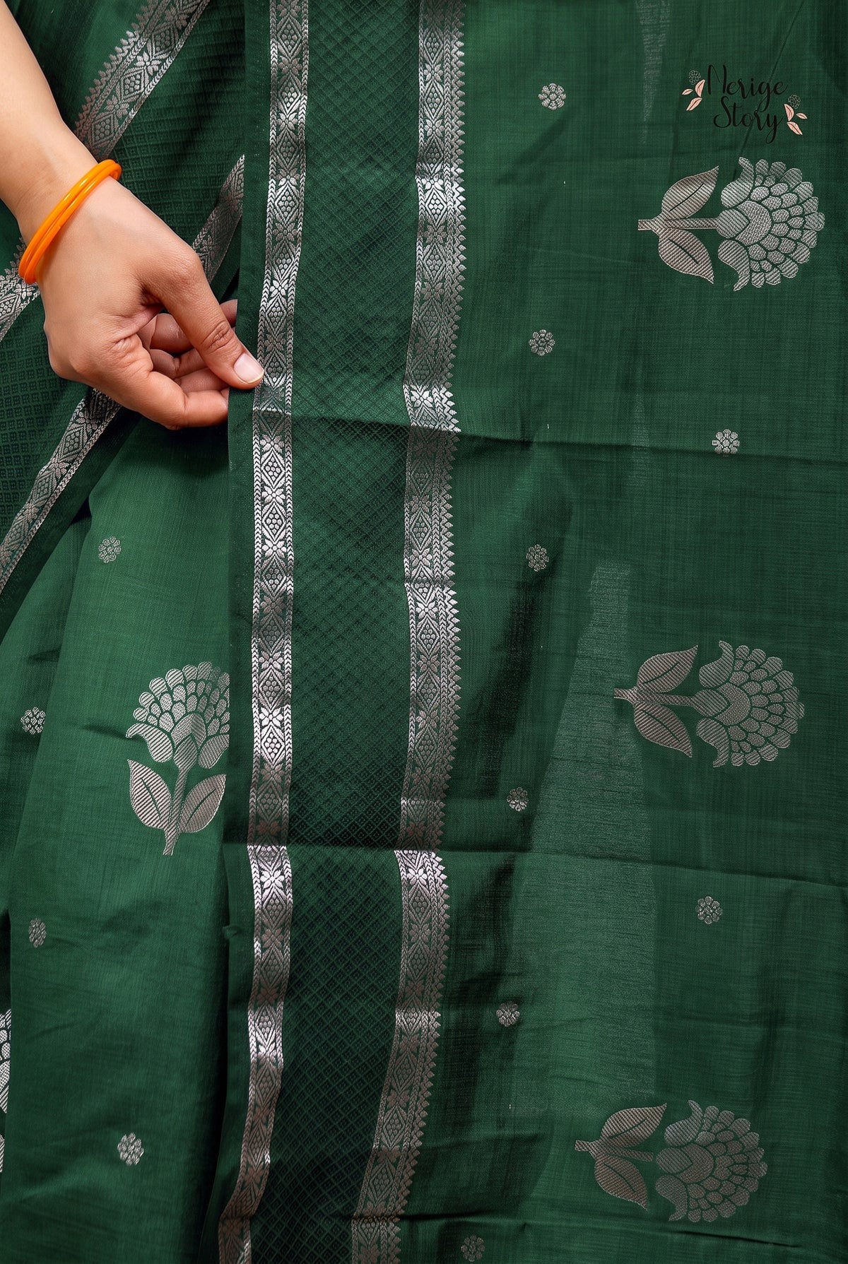 PIA (पिया)
