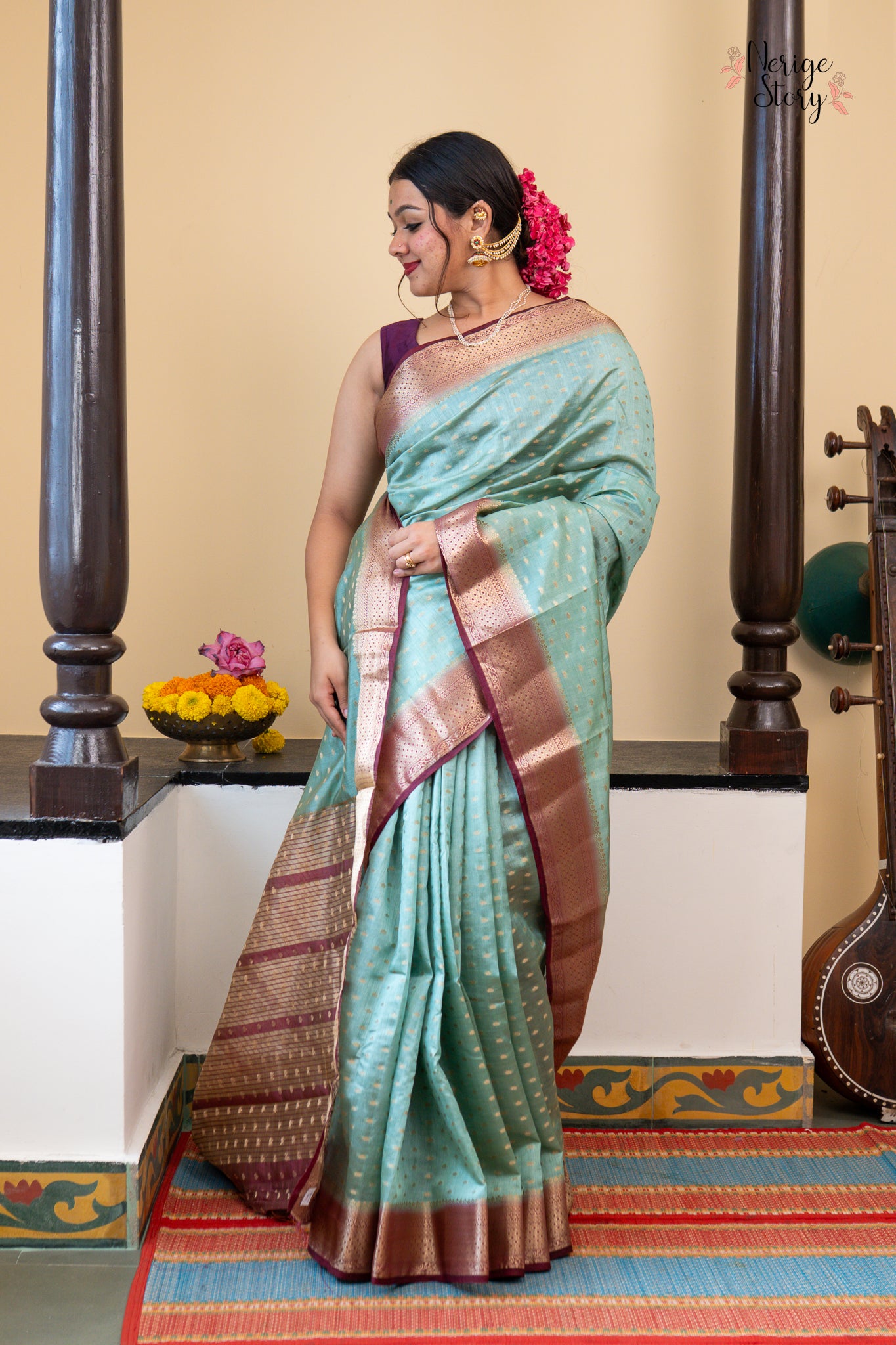 NAINIKA (नैनिका)