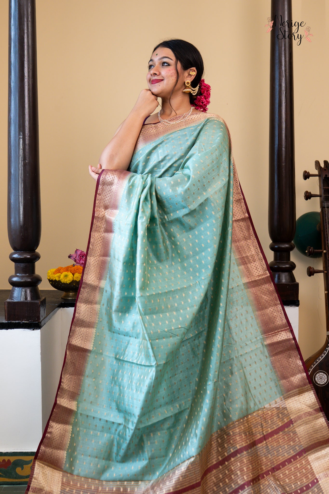 NAINIKA (नैनिका)