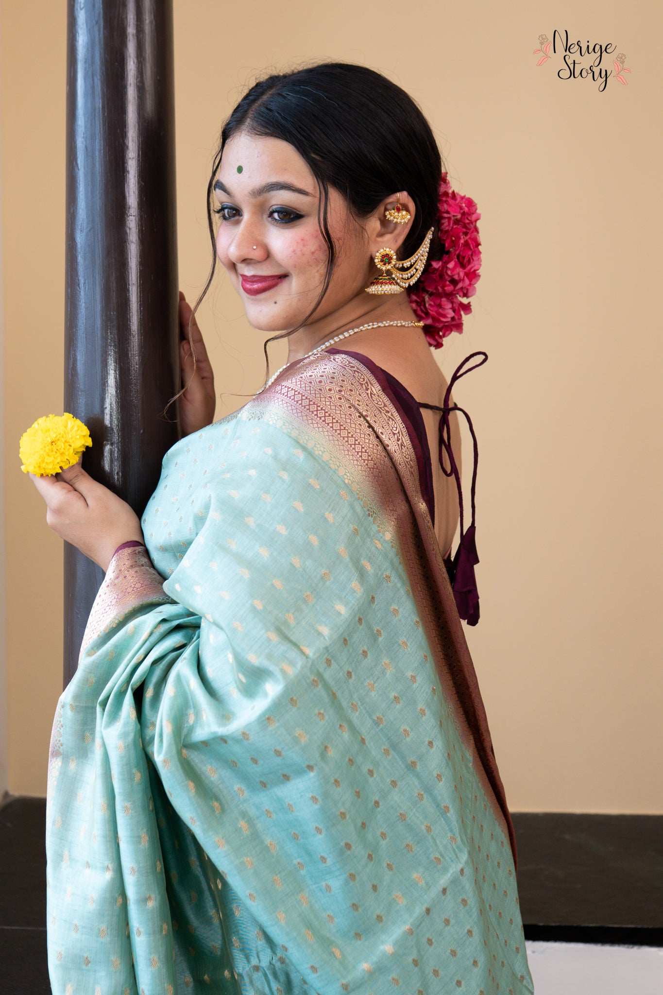NAINIKA (नैनिका)
