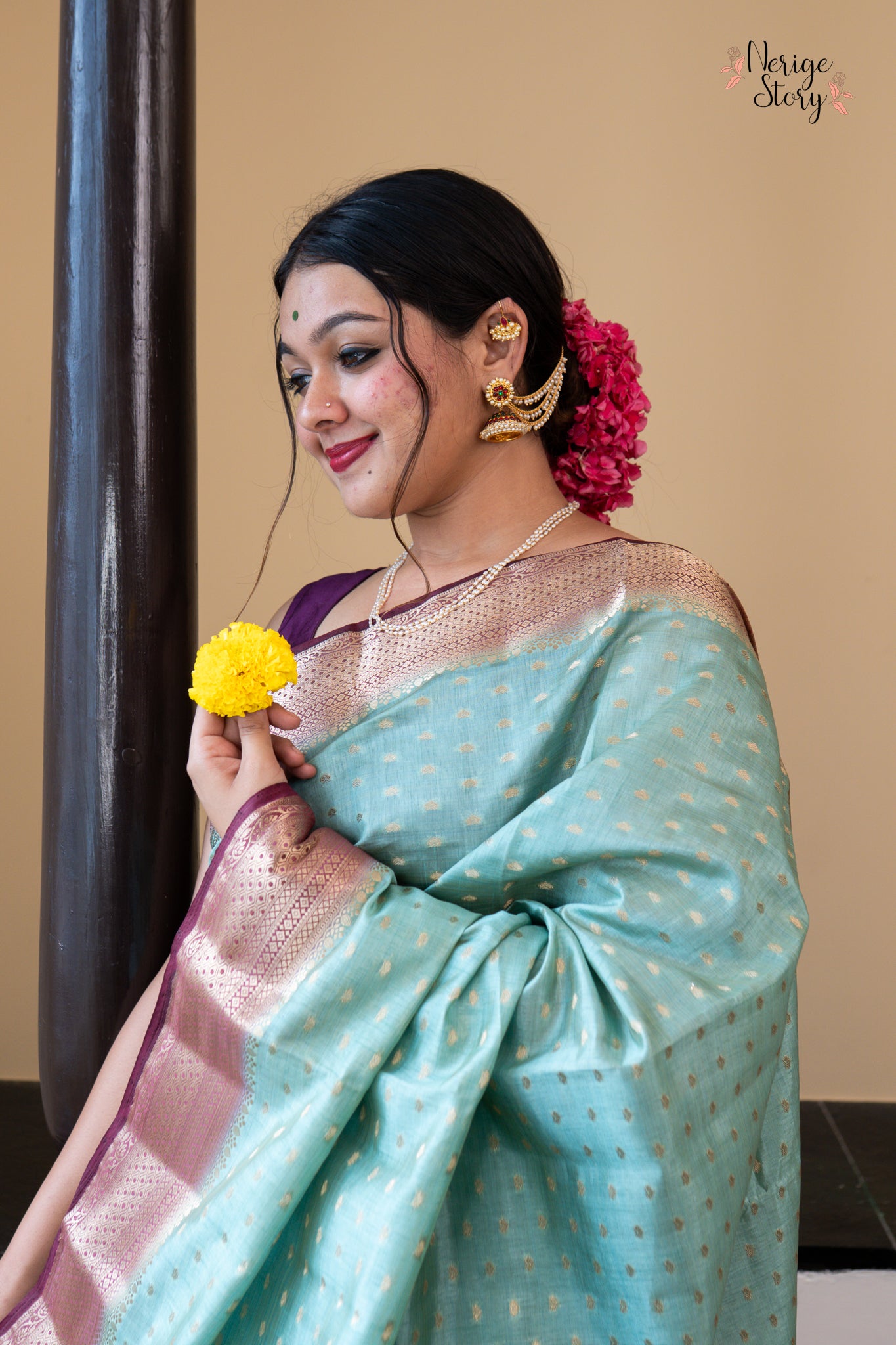 NAINIKA (नैनिका)