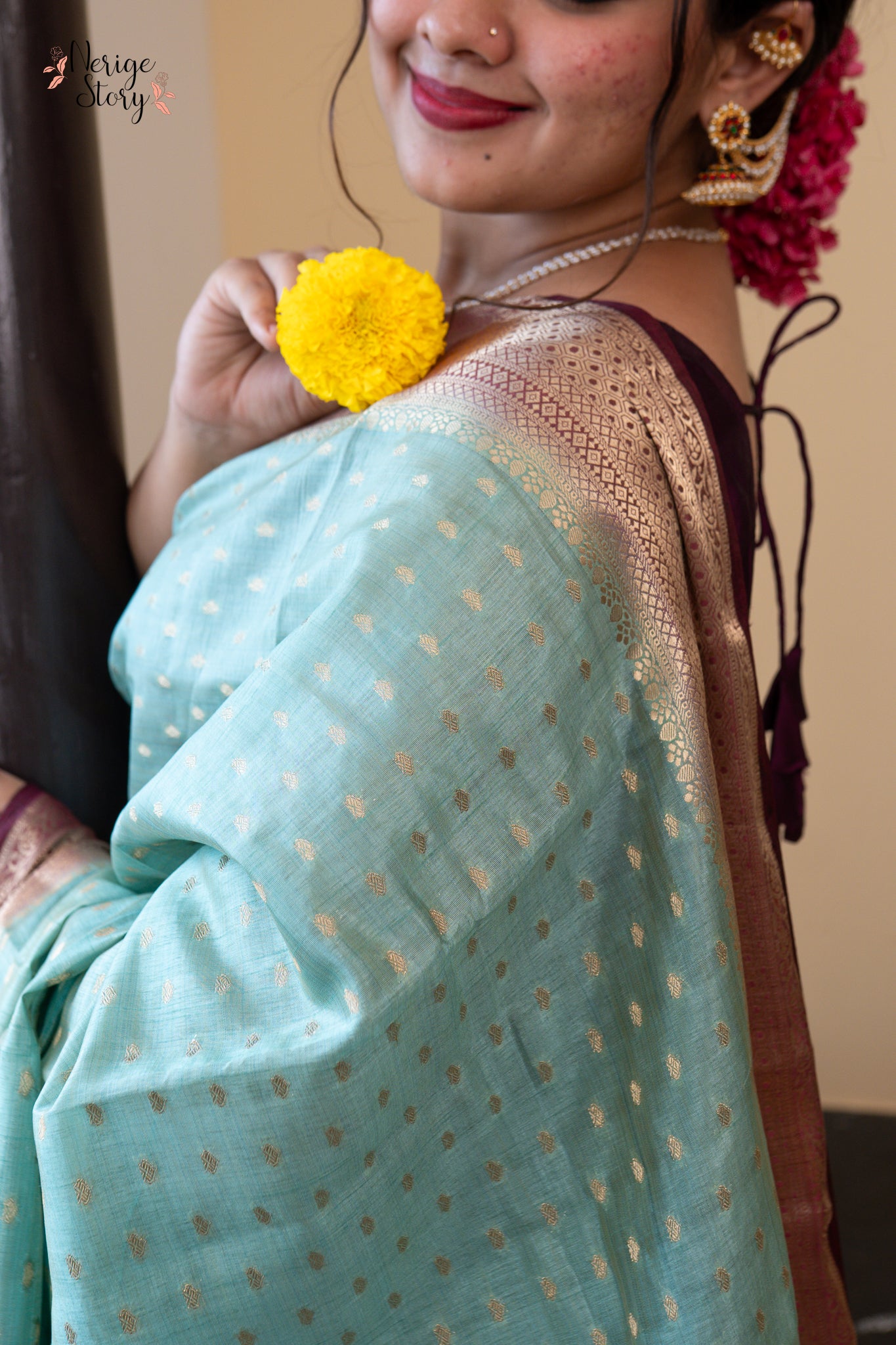 NAINIKA (नैनिका)