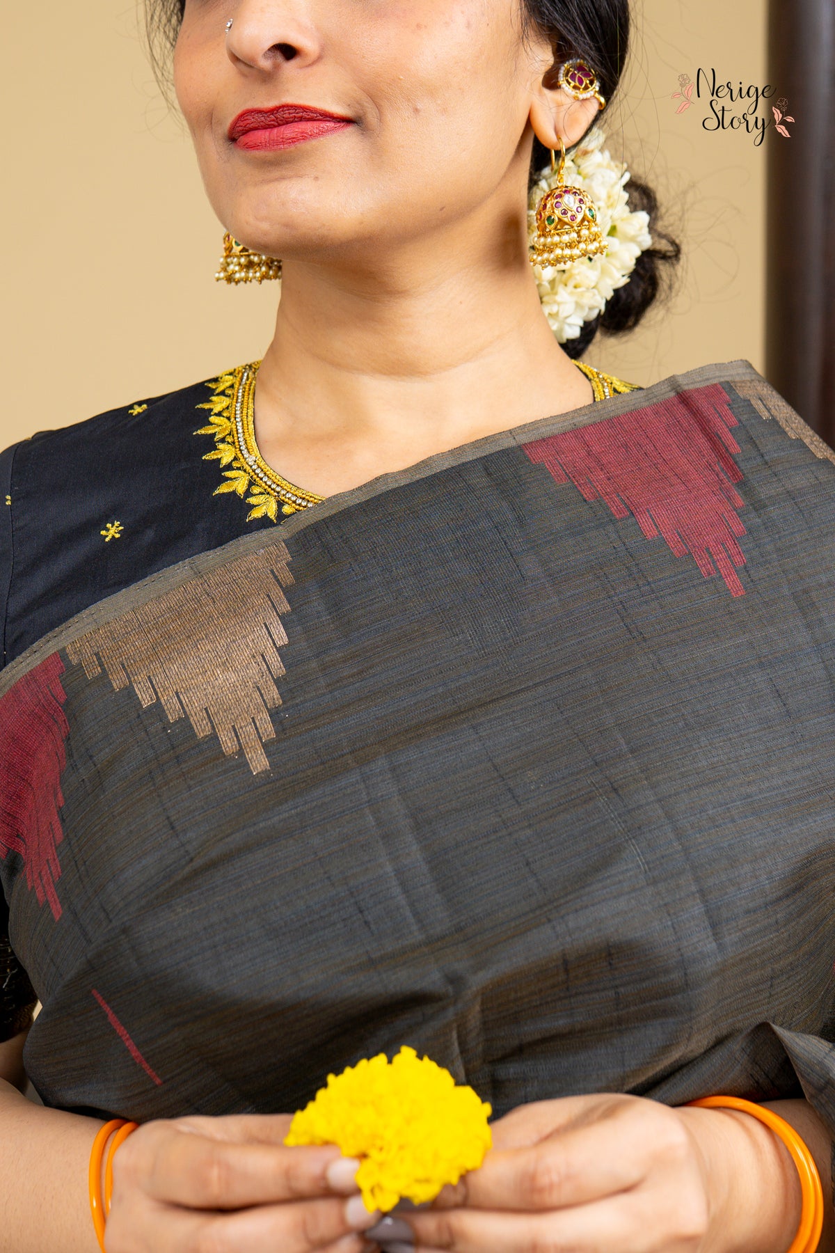 PAVANI (ಪಾವನಿ)